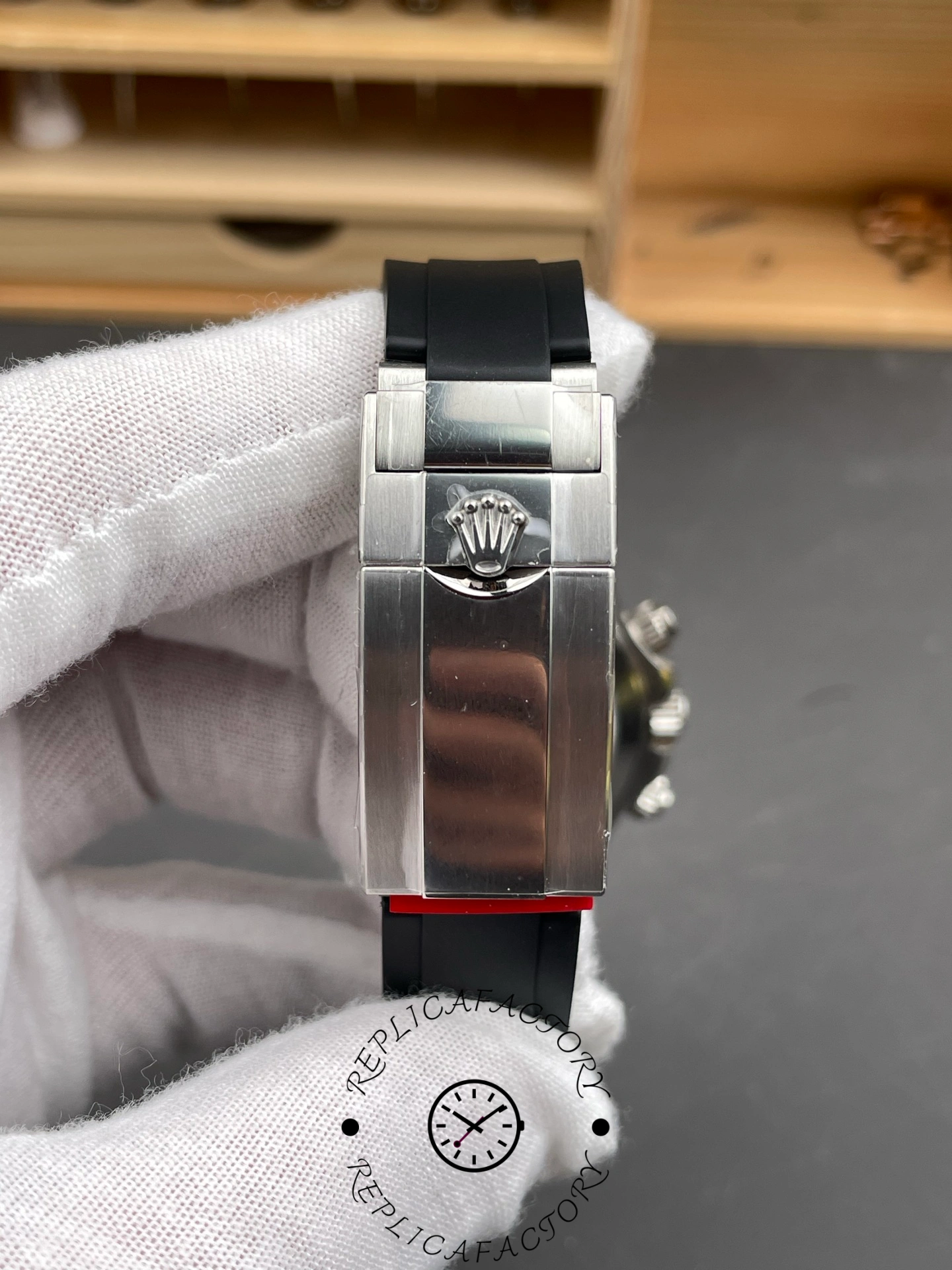 Rolex Daytona 40mm Eye of the Tiger White Gold Diamond Dial Oysterflex 116589TBR