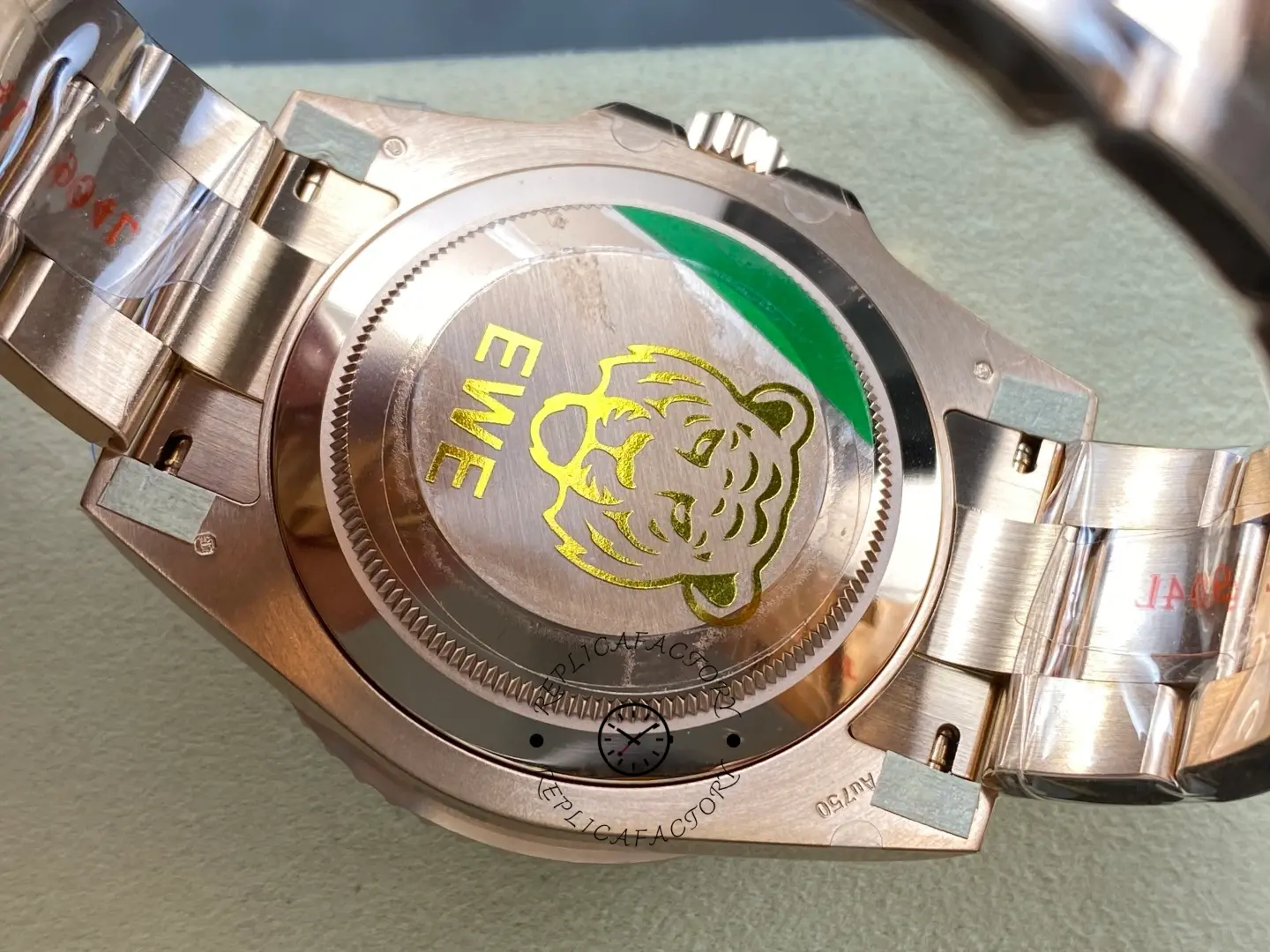 2025 Rolex GMT Master II 18k Everose Gold M126715CHNR 0002 Replica