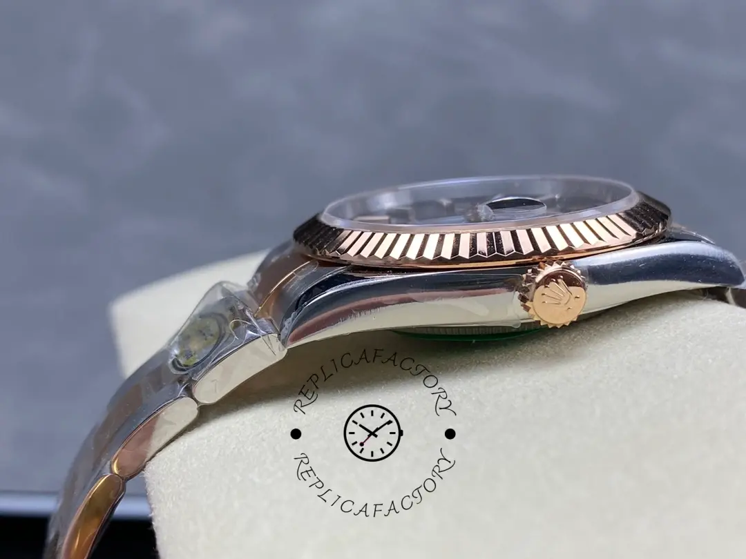Rolex Datejust 41 Everose Gold Black Dial Oyster Bracelet 126331