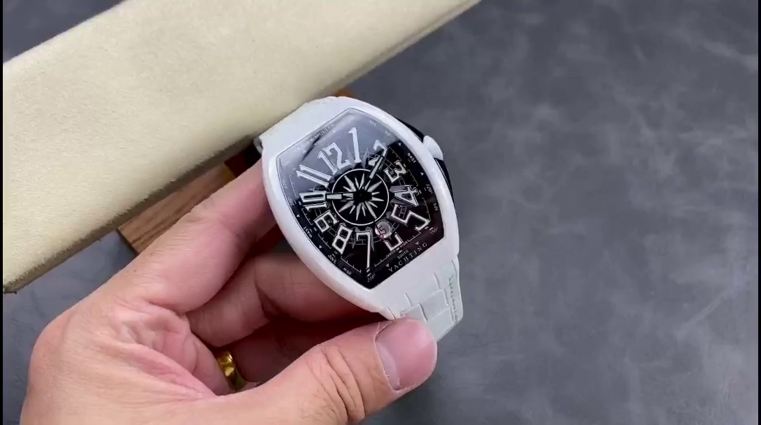 Swiss Franck Muller Framulan V45 White Ceramic Yacht Model White Arabic Numerals - WatchesReplica.is