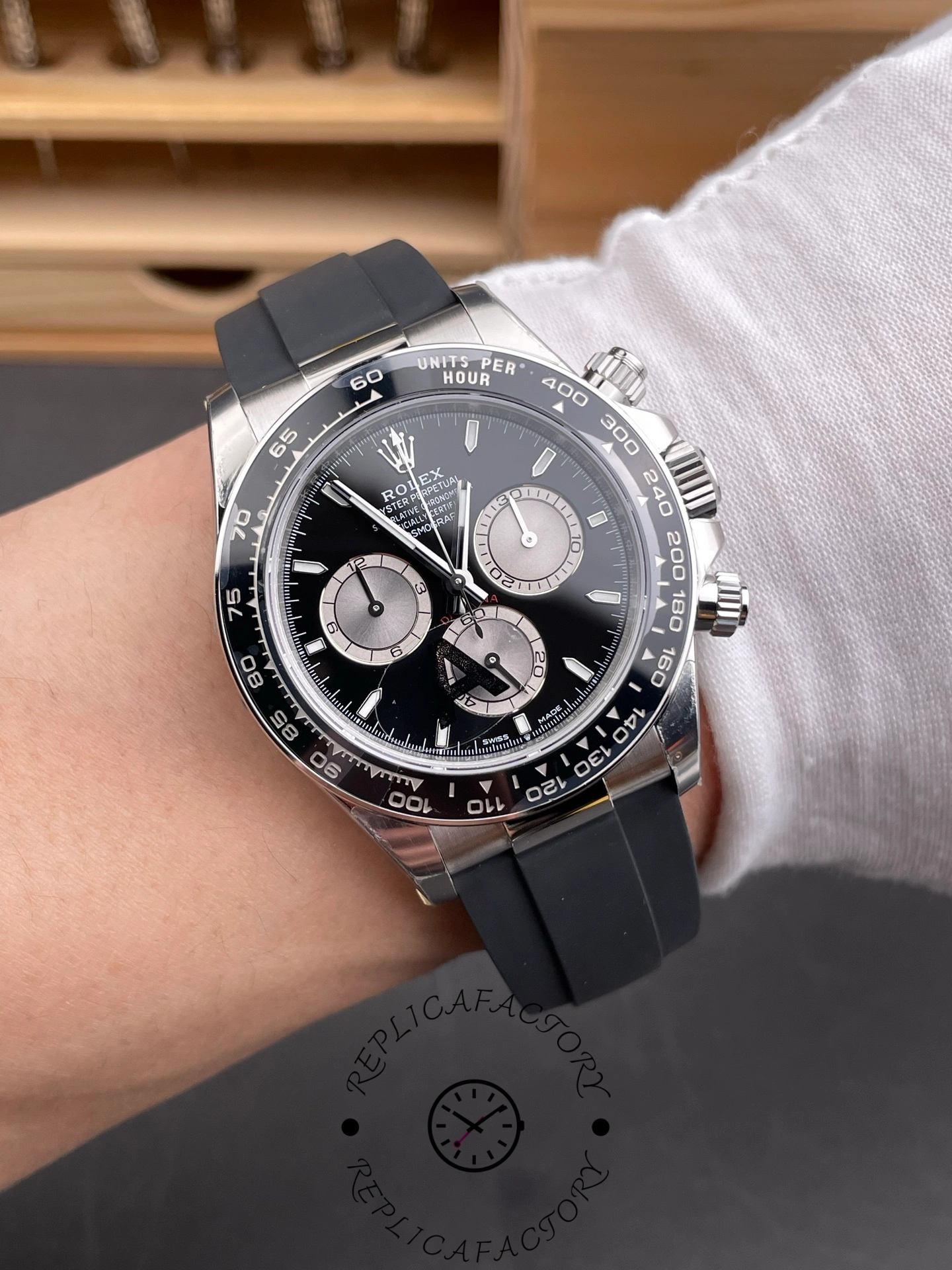 Rolex Cosmograph Daytona 126519LN-0002