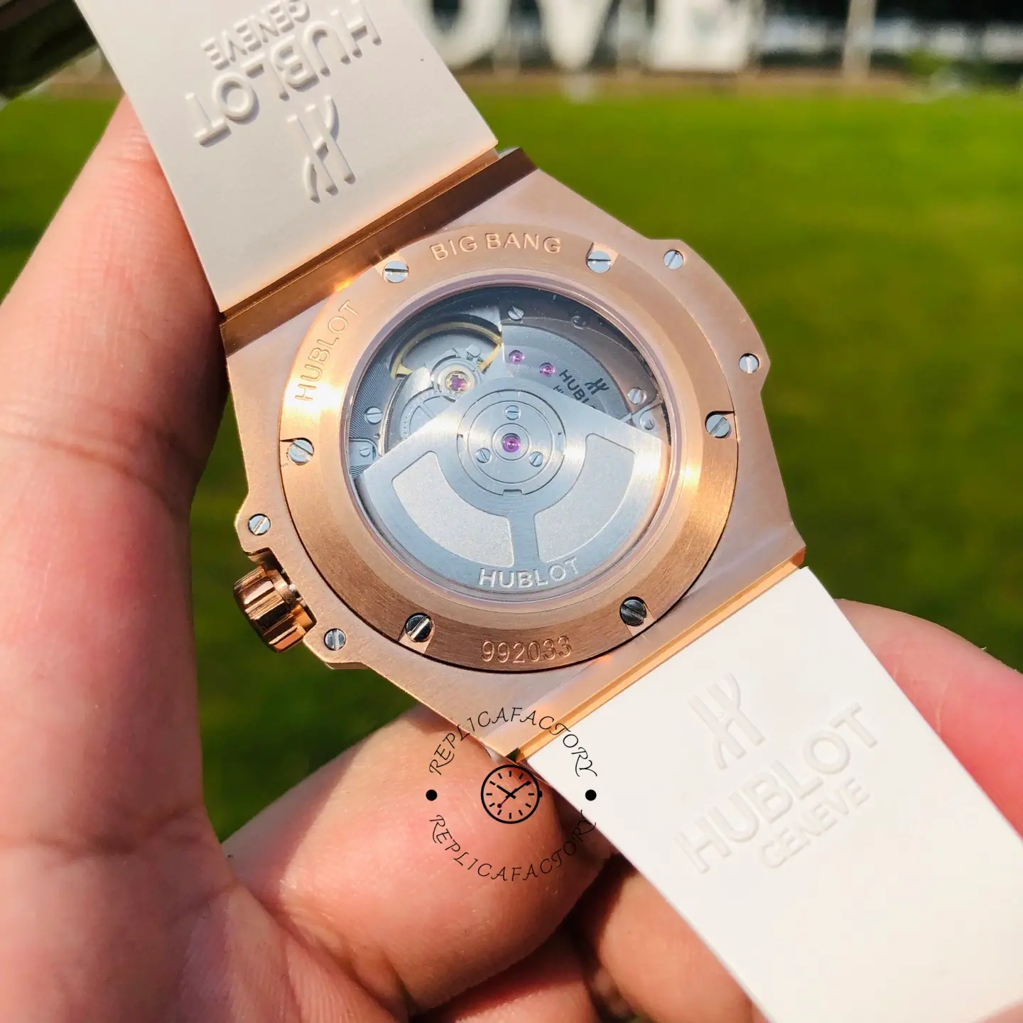 1:1 Clone Hublot Big Bang 465.OE.2080.RW.1204 One Click 39 Diamond-Set