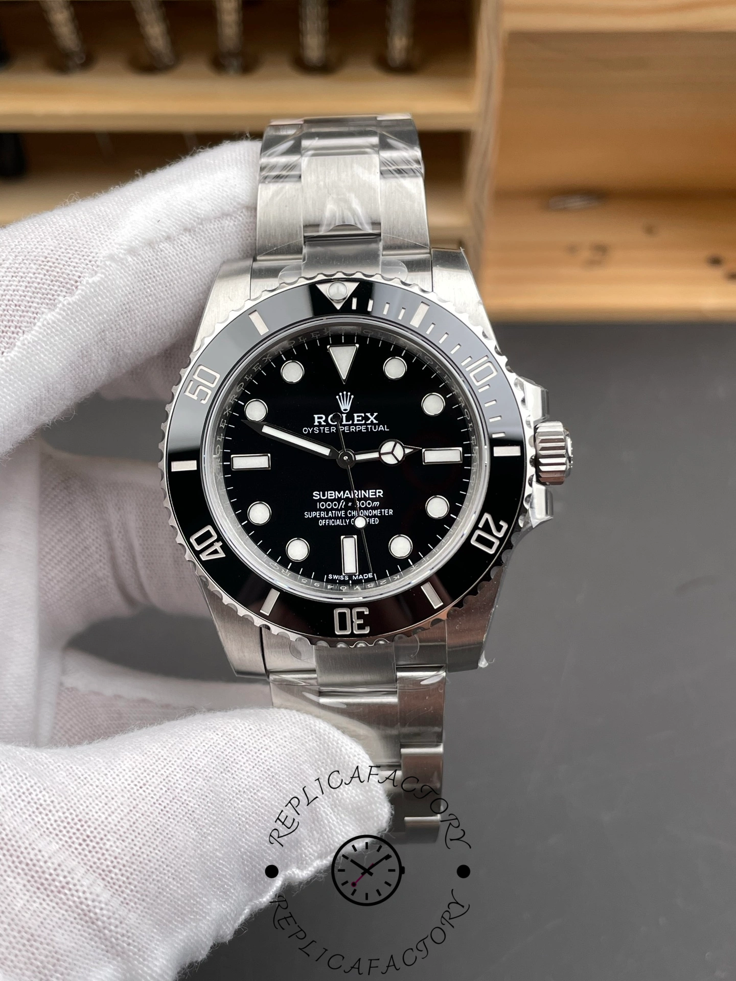 Rolex Submariner 114060 Stainless Steel Black Dial 40mm Mens Replica Watch