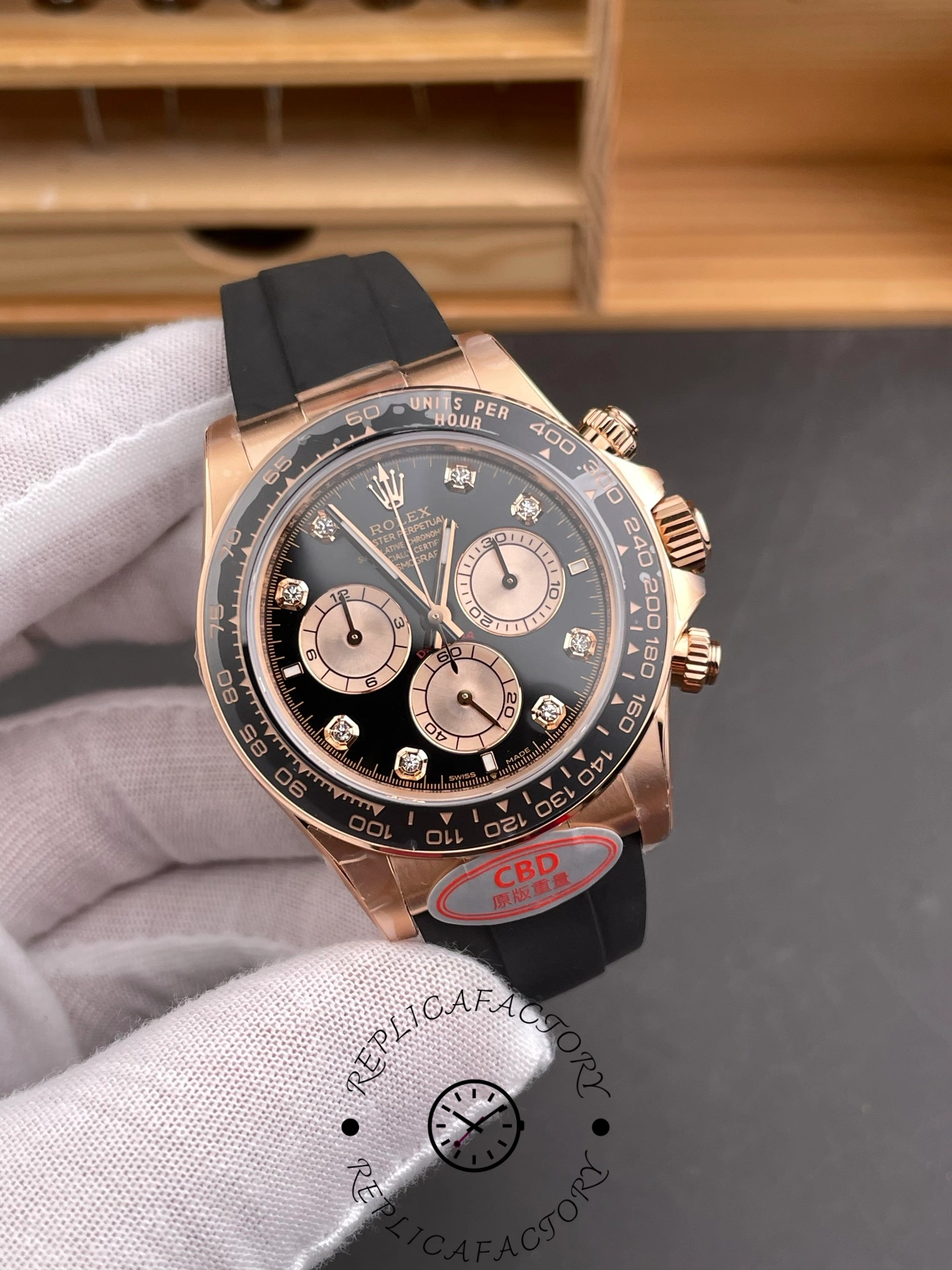 Rolex Daytona Everose Rubber 126515LN 0004 Black Dial Diamond Watch