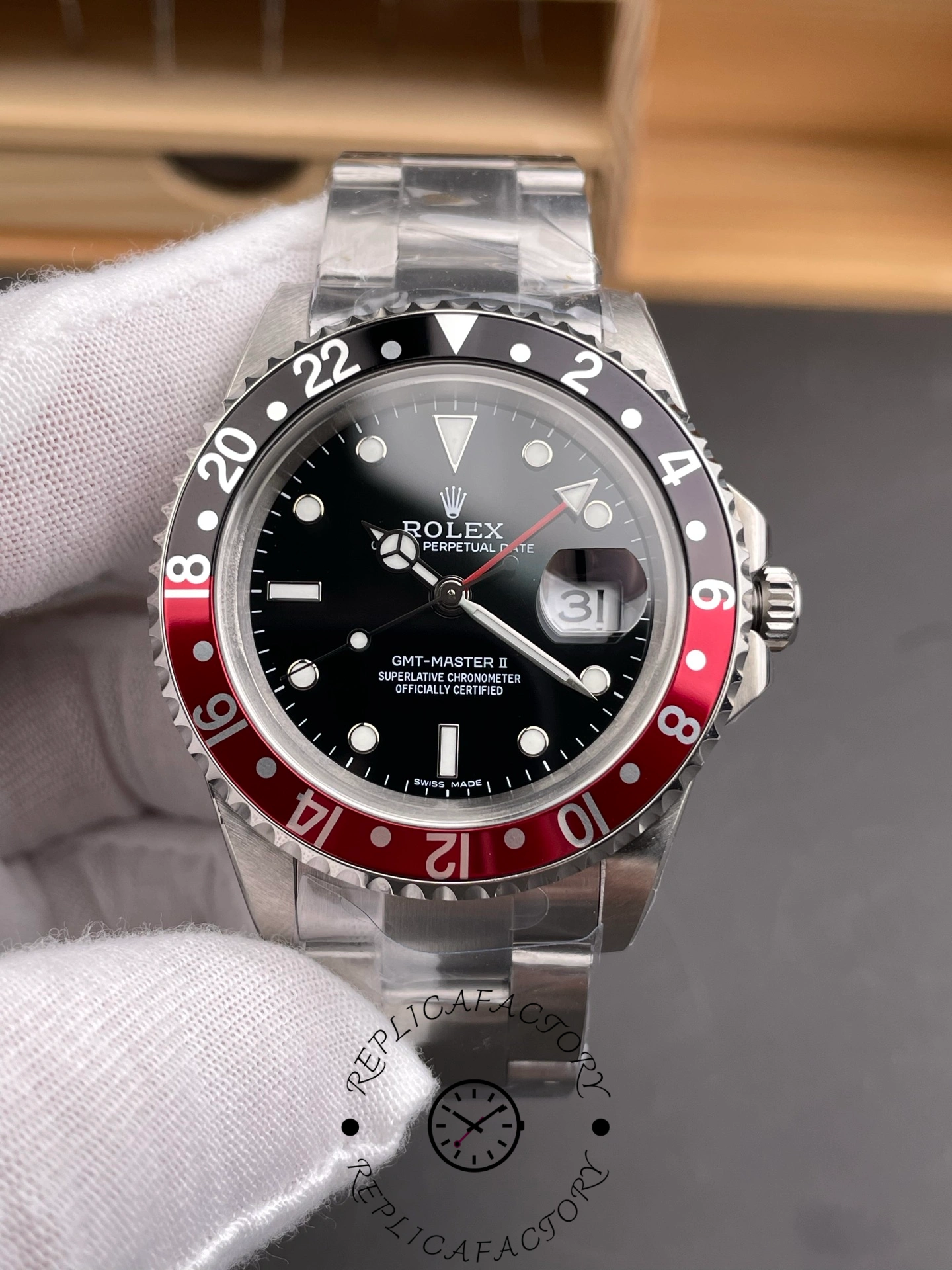 Rolex GMT-Master II 16710 Black Dial Black Red Coke Bezel 40MM Mens Replica Watch