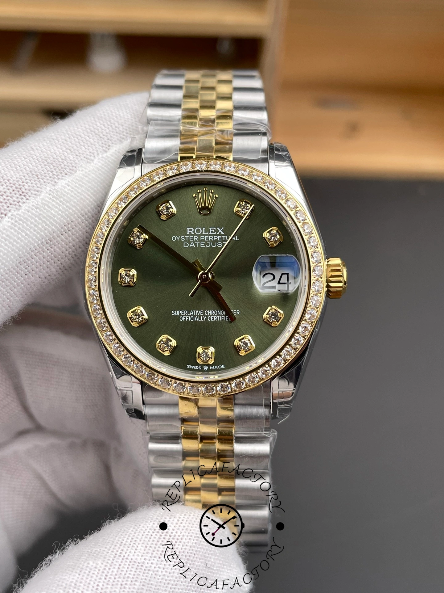 Rolex Datejust 31 Green Dial Jubilee 278383rbr 0030