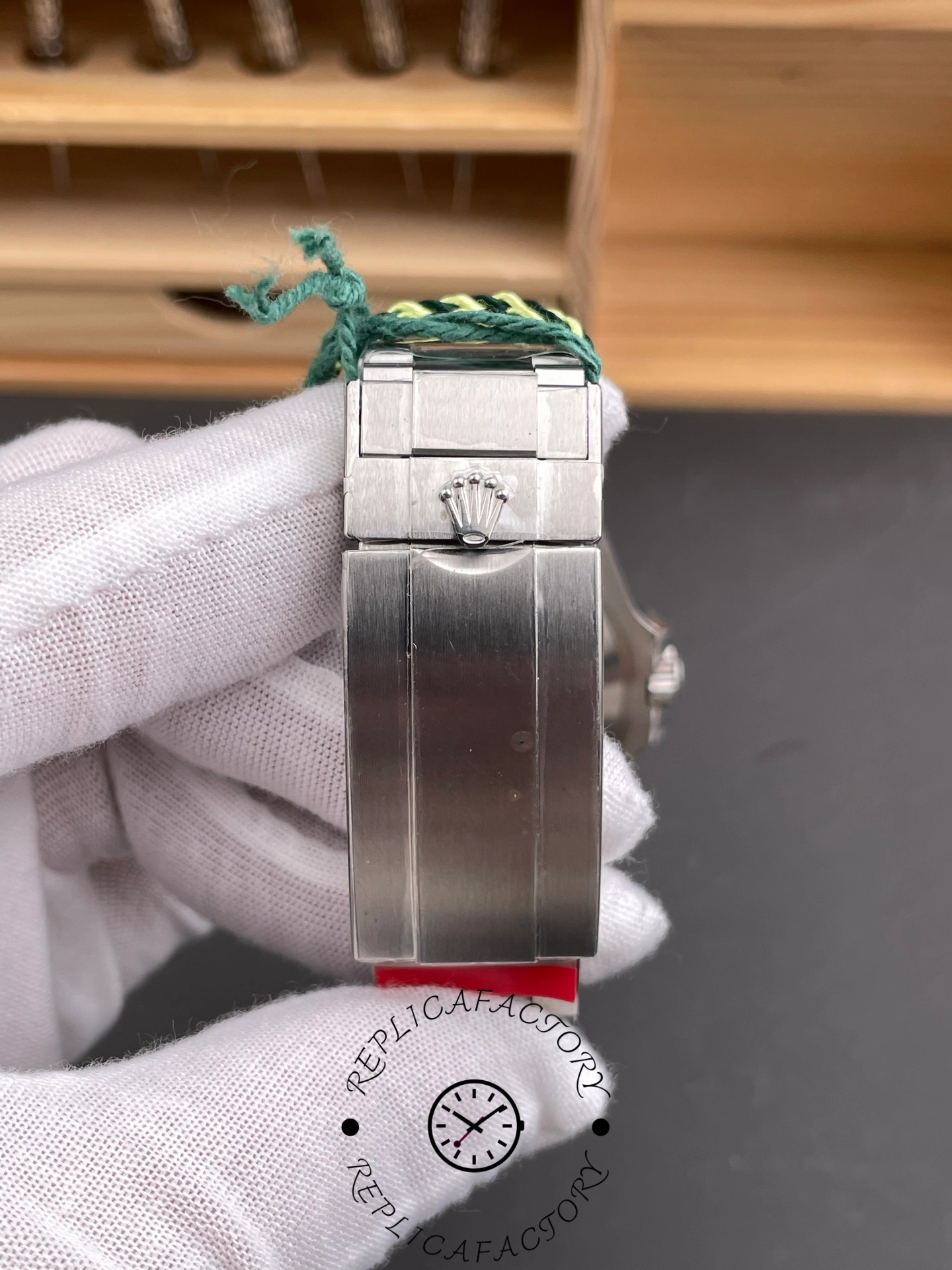Rolex Sea-Dweller 126600 0002 43mm Replica Black Dial Watch