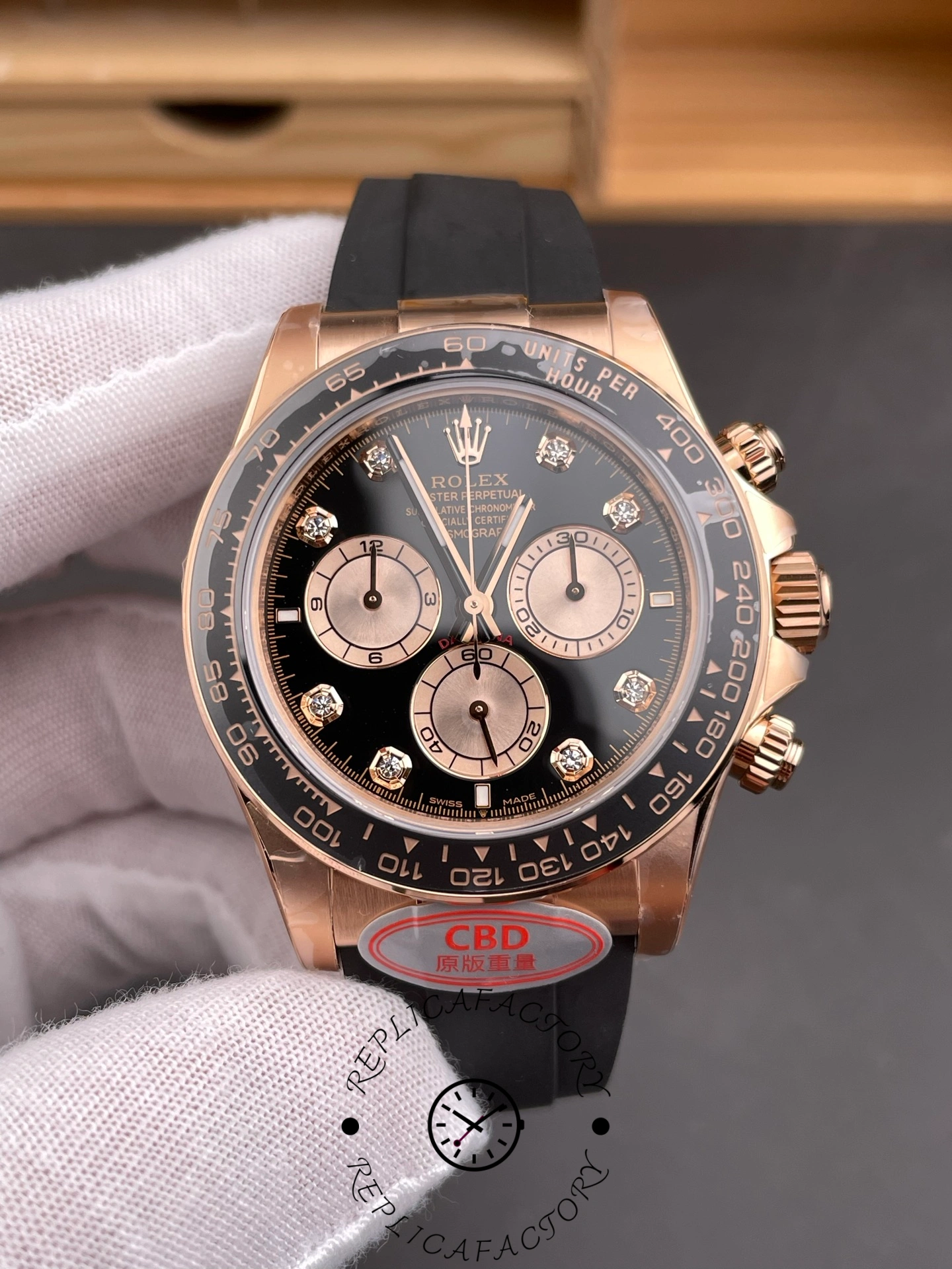 Rolex Daytona Everose Rubber 126515LN 0004 Black Dial Diamond Watch