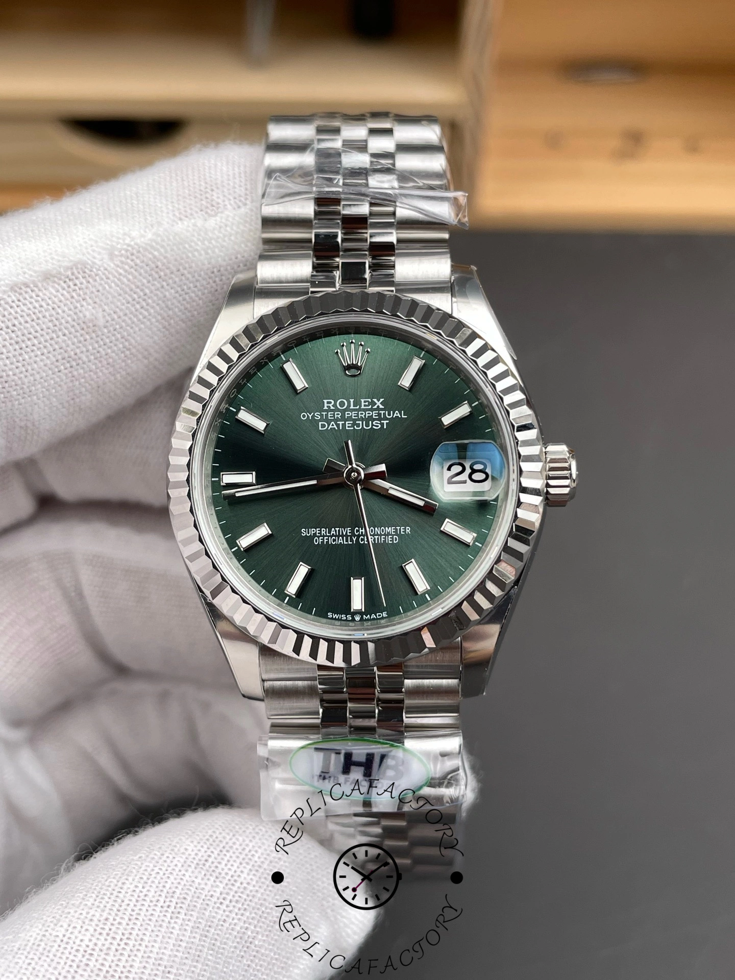 Rolex Datejust 31mm Stainless Steel 278274 0018 Mint Green Index Jubilee