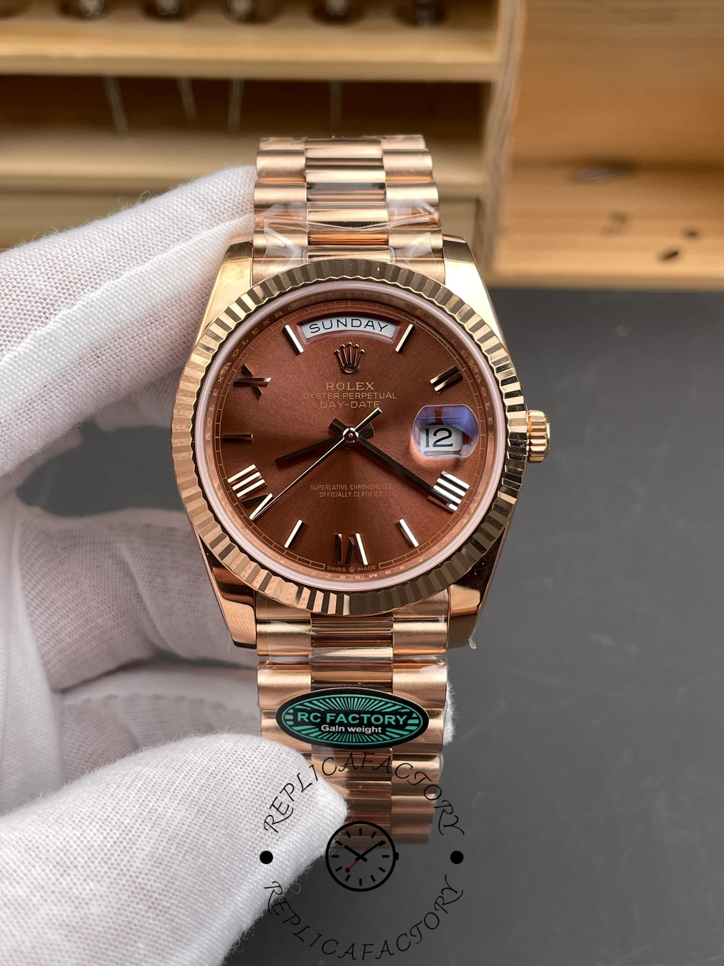 Rolex Day-Date 228235-0002 Chocolate Brown Dial Fluted Bezel 40mm Mens Replica Watch
