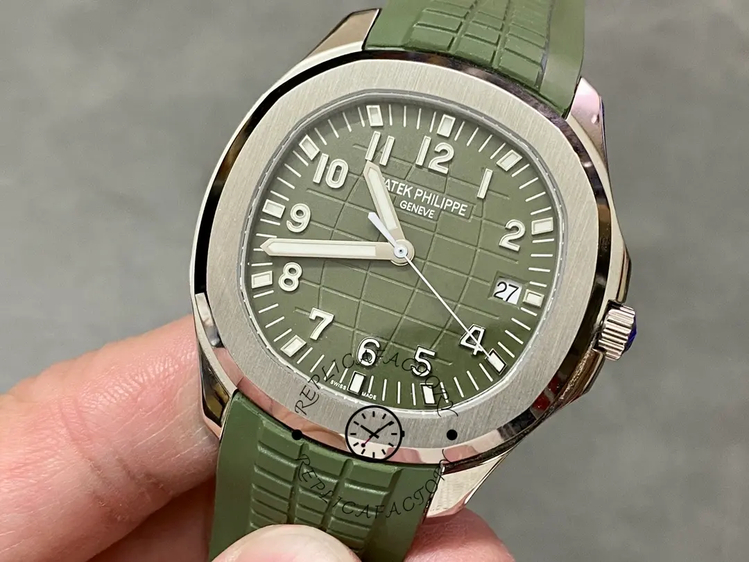 Replica Patek Philippe Aquanaut 5168G 010 40mm Mens Watch