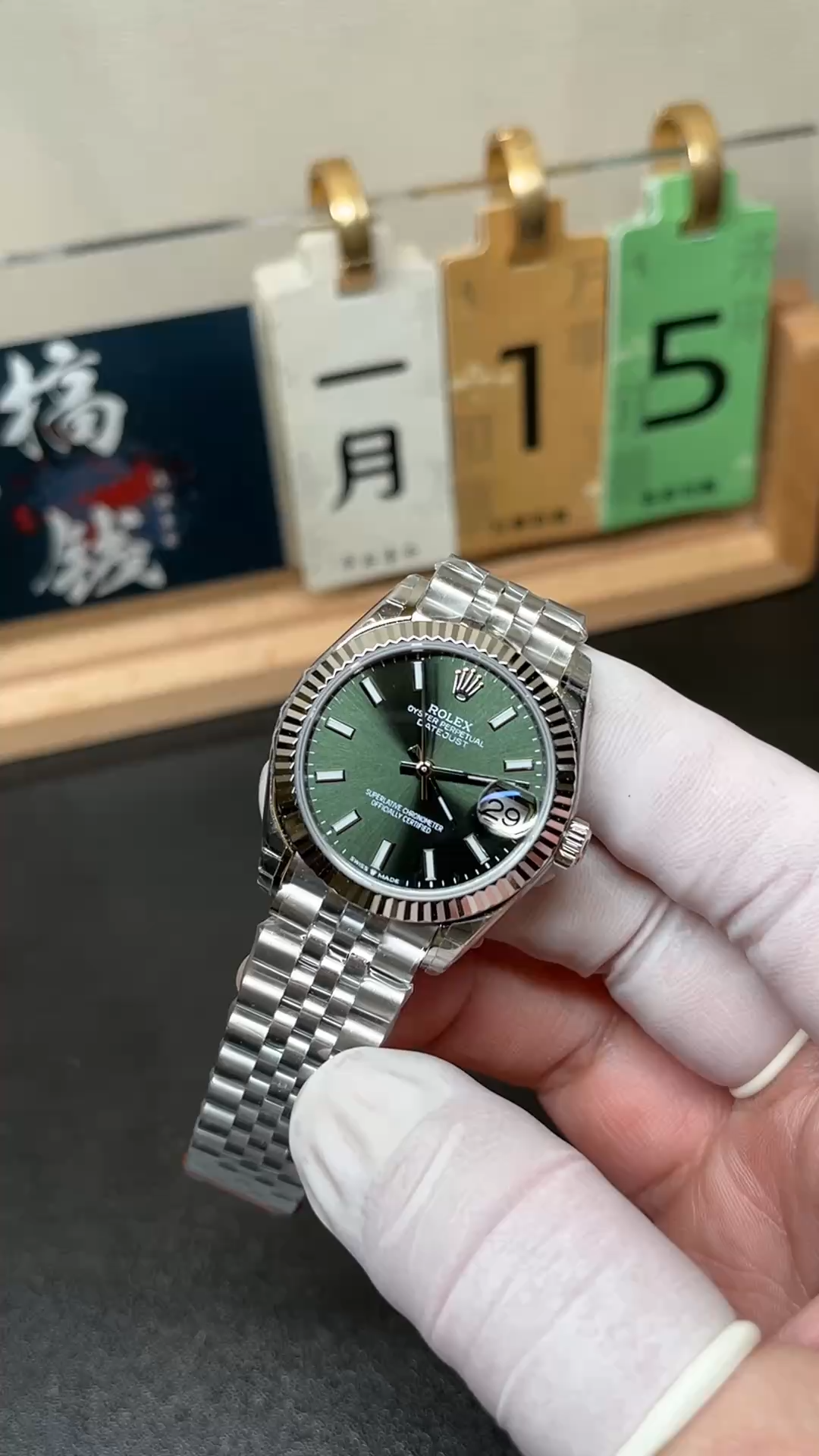 Rolex Datejust 31mm Stainless Steel 278274 0018 Mint Green Index Jubilee