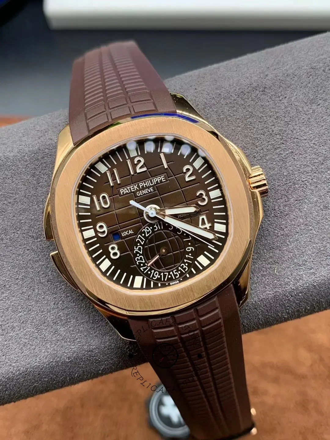 Wrist shot of the Patek Philippe Aquanaut 5164R-001 highlighting the dial readability and strap fit.