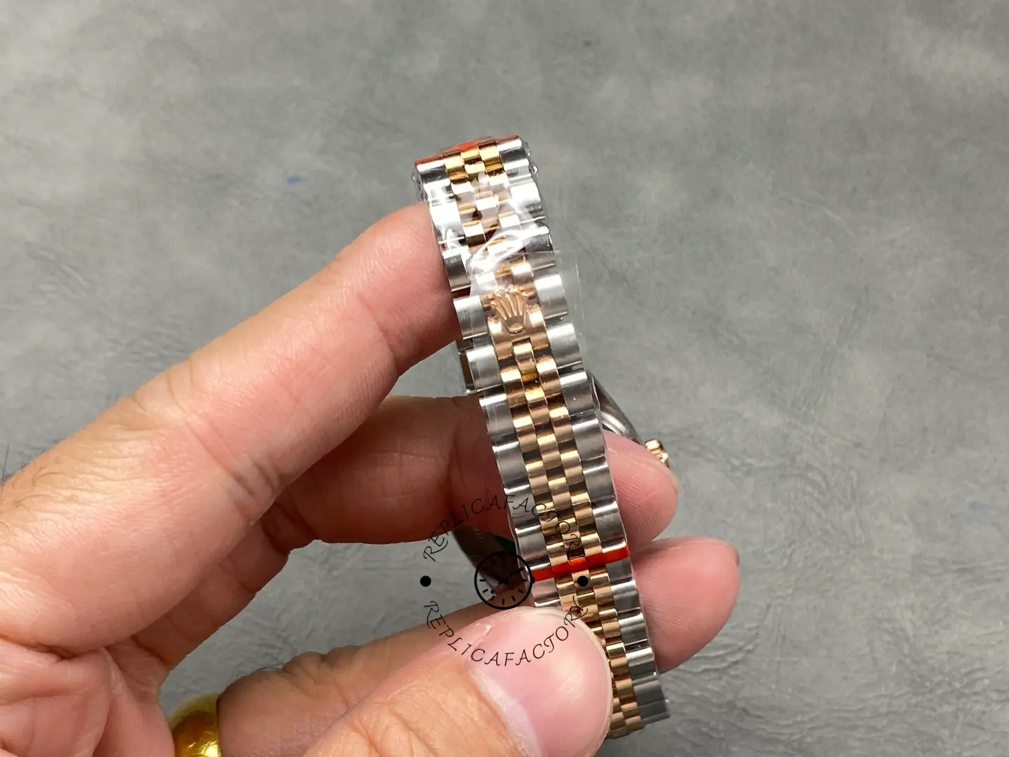 Rolex Datejust 28mm Stainless Steel and Everose Gold 279171 0013 Mop Diamond Jubilee
