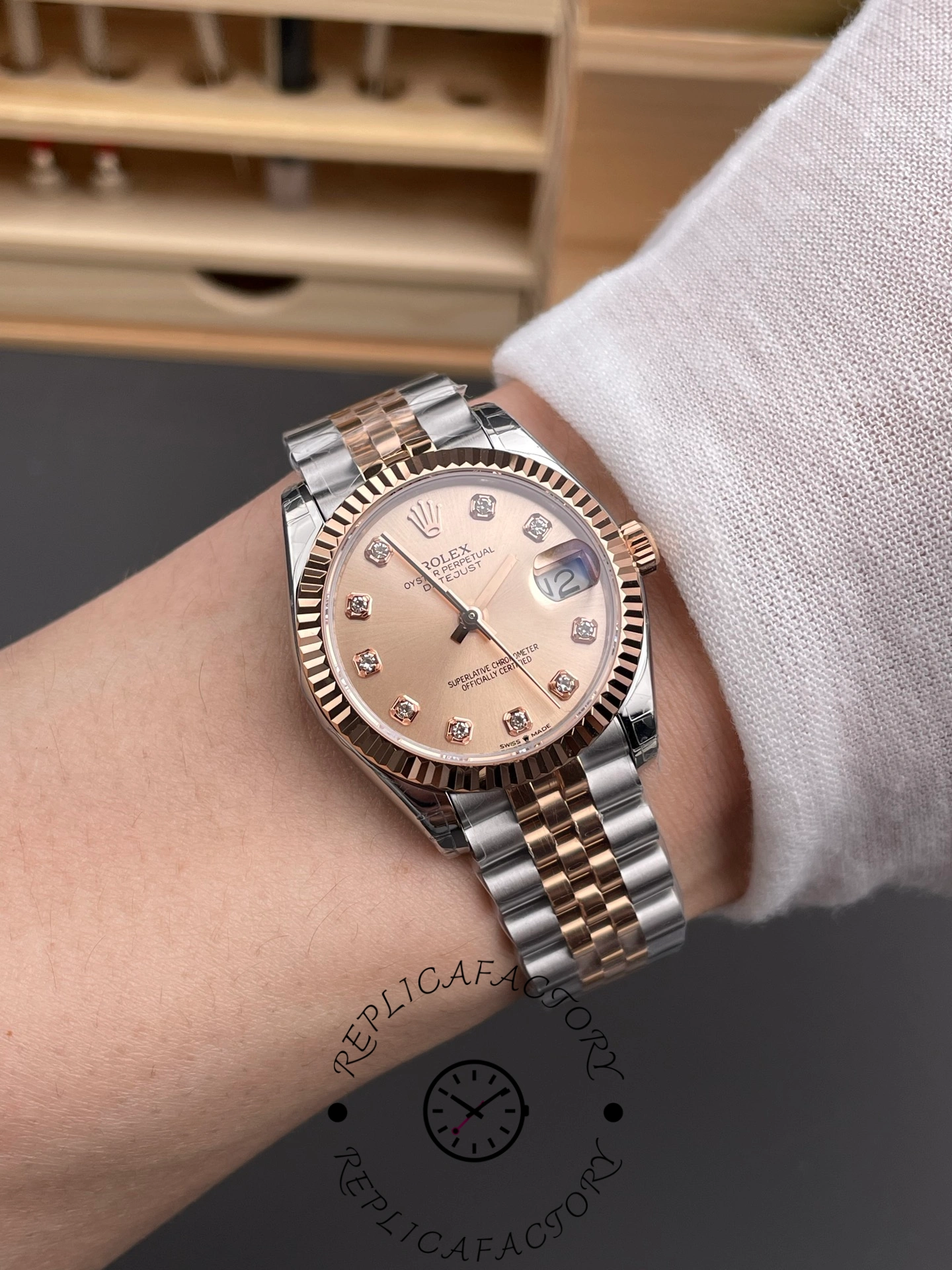Rolex Datejust 31 Rose Diamond Dial M278271 0024 Women's Watch