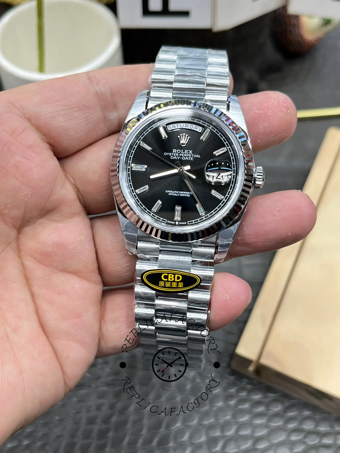 Rolex Day-Date 40mm 228239 0005 Black Diamond Dial Fluted Bezel Mens Replica Watch