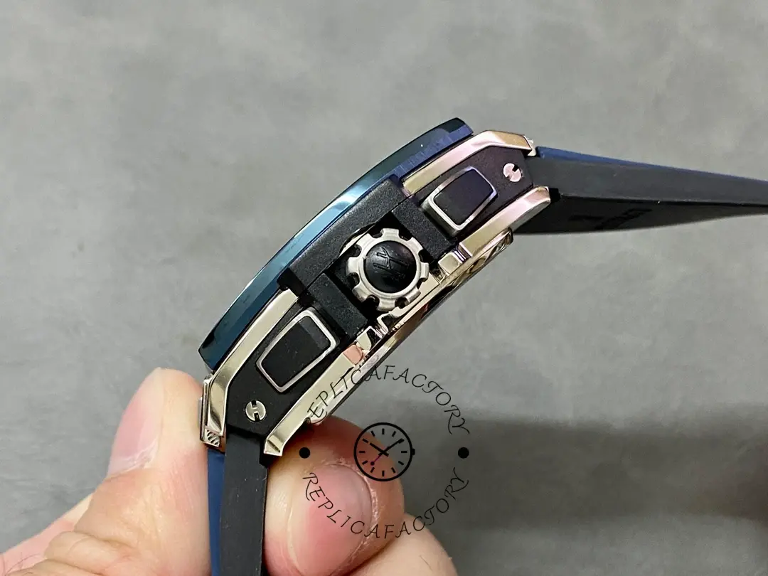 Hublot Spirit of Big Bang 642.NL.7170.RX 42mm Mens