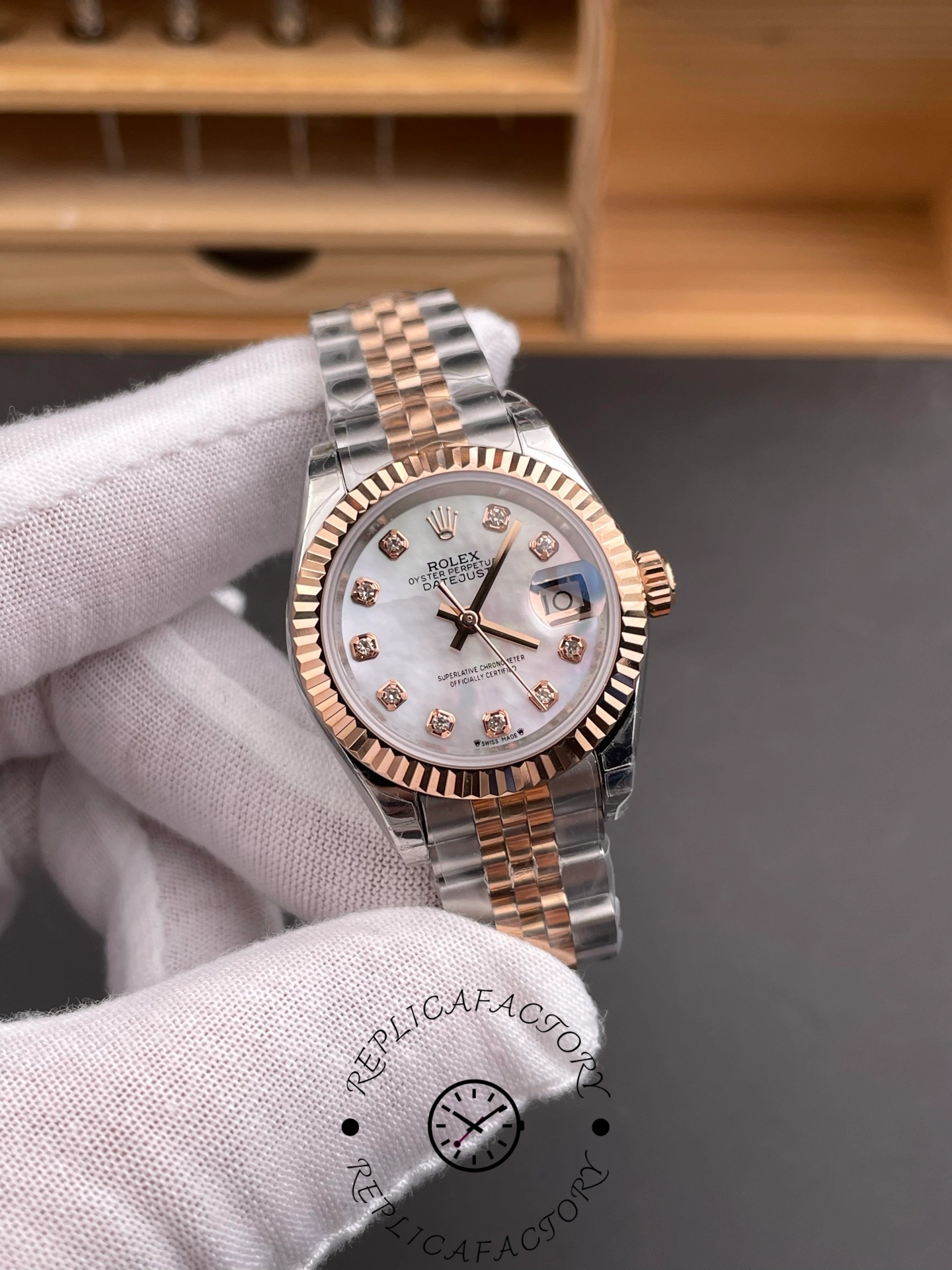 Rolex Datejust 28mm Stainless Steel and Everose Gold 279171 0013 Mop Diamond Jubilee