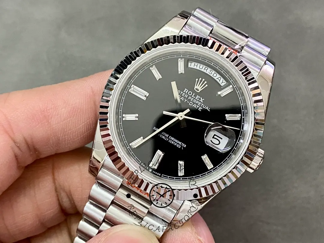 Rolex Day-Date 40mm 228239 0005 Black Diamond Dial Fluted Bezel Mens Replica Watch