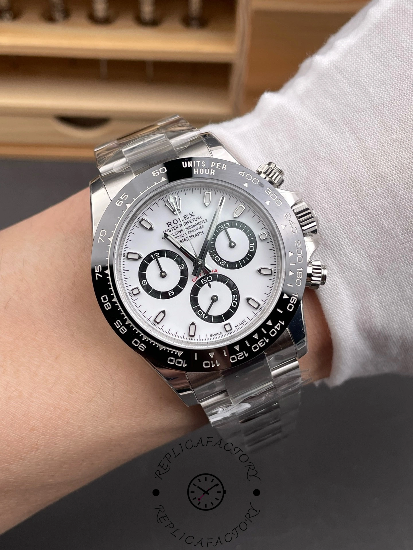 Rolex Cosmograph Daytona 116500LN-0001 Stainless Steel White Dial 40mm Mens Replica Watch