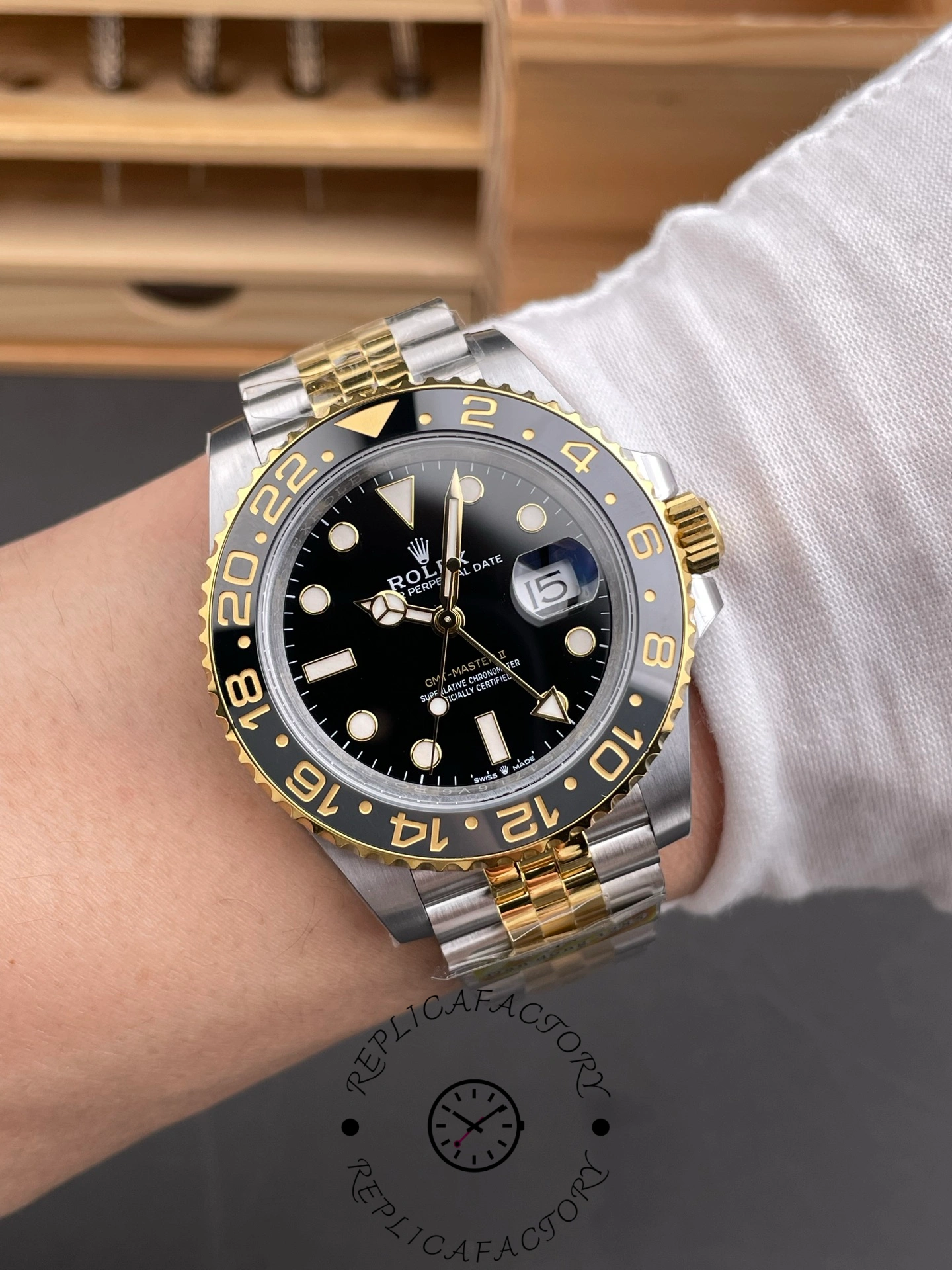 Rolex GMT Master II Black Dial Steel 18kt Yellow Gold 126713GRNR 0001 Men's Watch