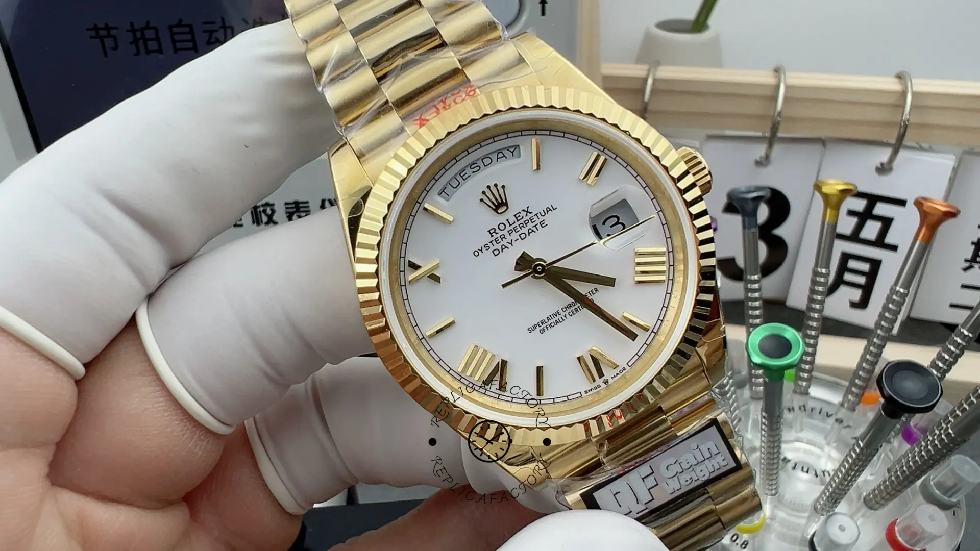 Rolex Day-Date 228238 White Roman Dial Fluted Bezel 40mm Mens Replica Watch