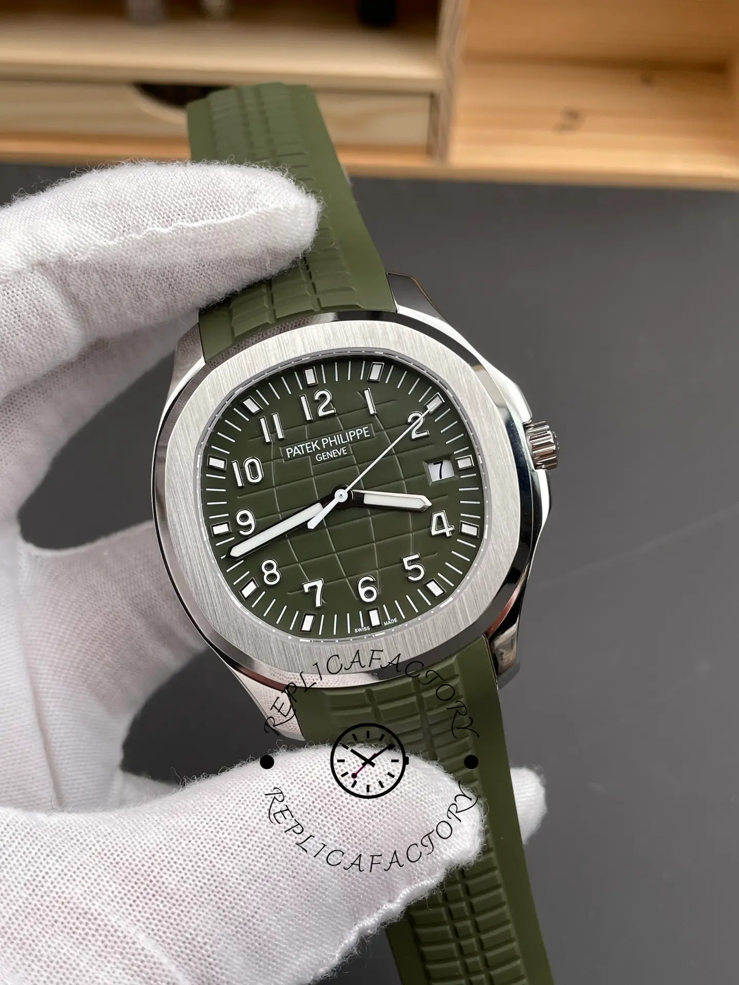 Replica Patek Philippe Aquanaut 5168G 010 40mm Mens Watch