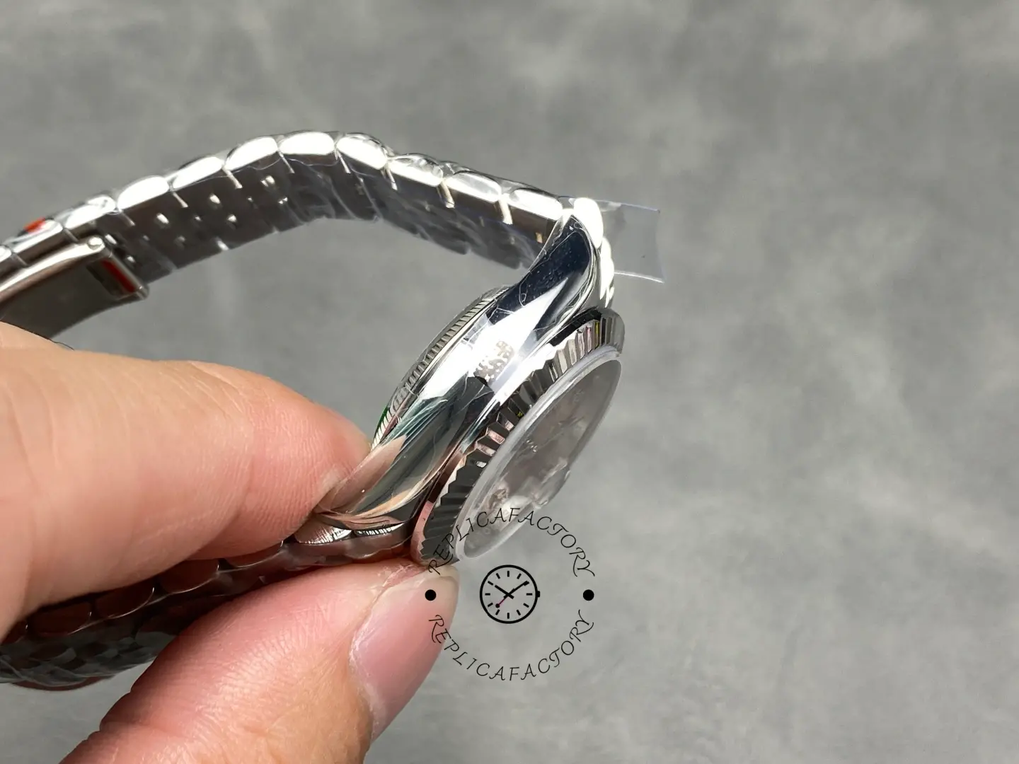 Rolex Datejust 279174 Stainless Steel Pink Diamond Dial 28mm Lady Replica Watch