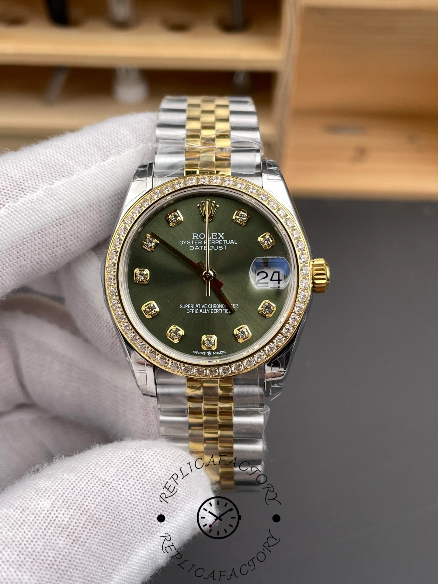 Rolex Datejust 31 Green Dial Jubilee 278383rbr 0030