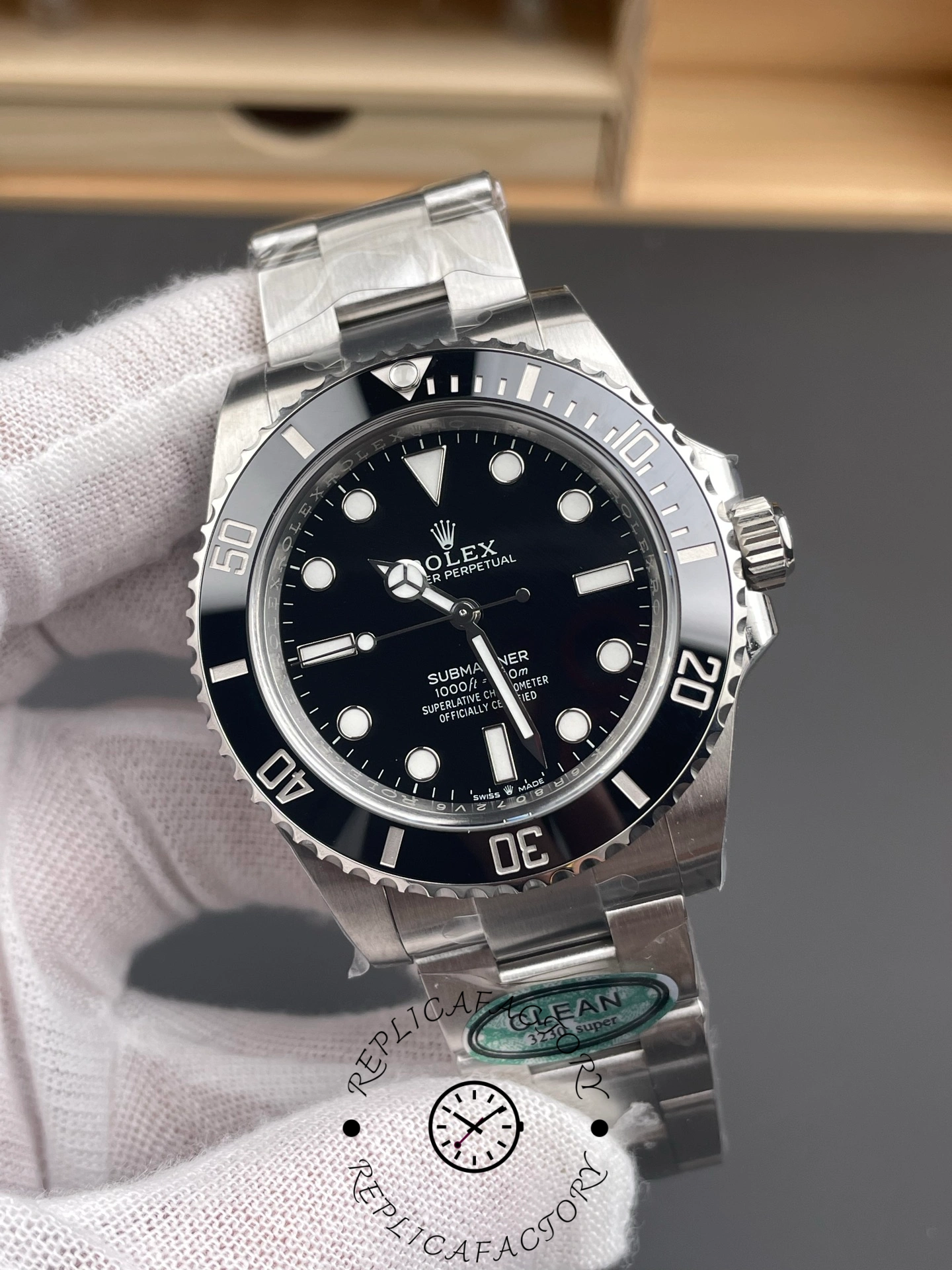 Rolex Submariner 124060 Oyster Stainless Steel Black Dial 41mm Mens Replica Watch