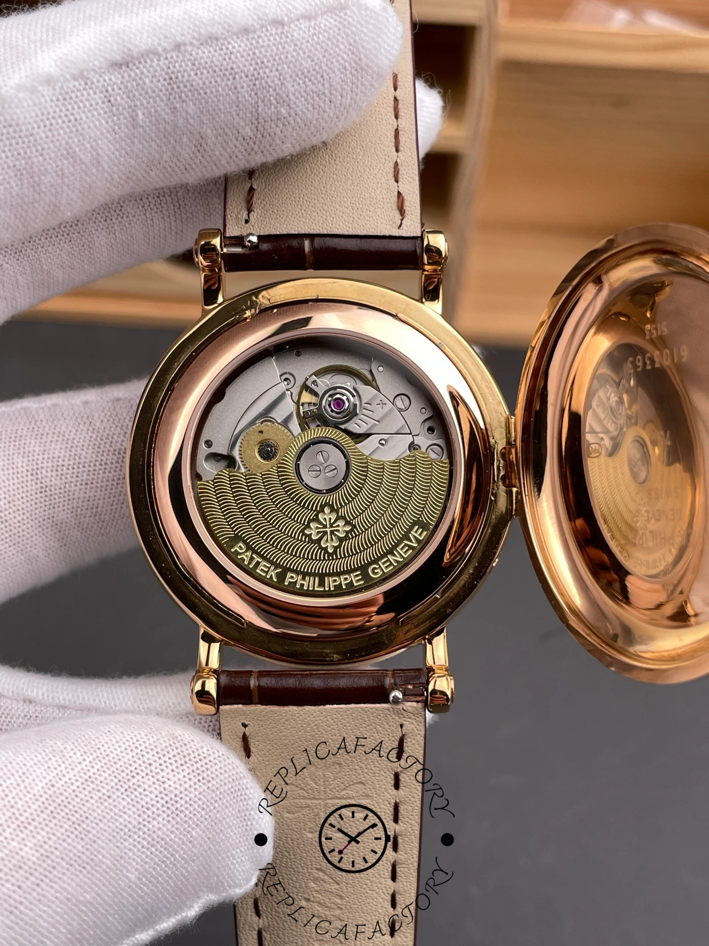 Patek Philippe Grand Complications Perpetual Calendar Moon Phase 38mm 5159R 001