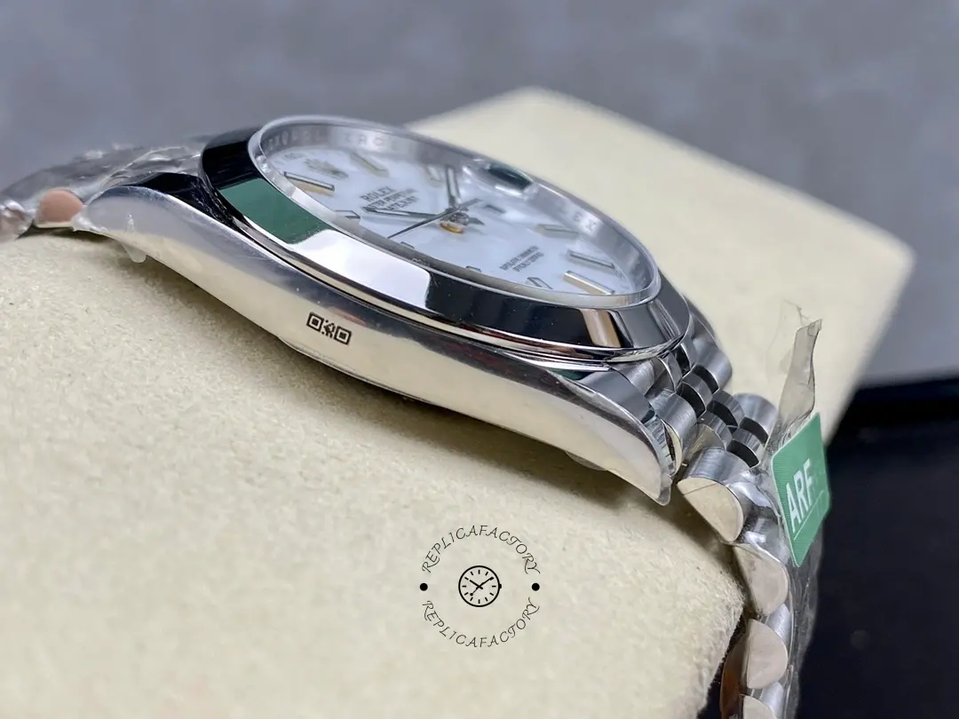 Rolex Datejust 41mm Stainless Steel 126300 0006 White Index Jubilee
