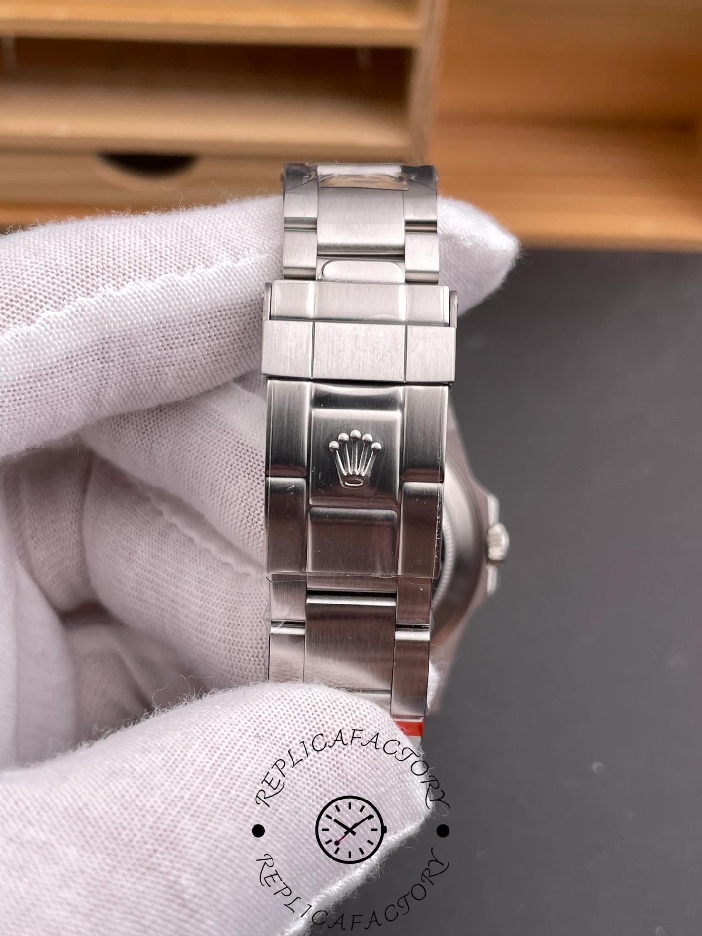 Rolex Explorer II 16570 Stainless Steel Black Dial 40MM Mens Replica Watch