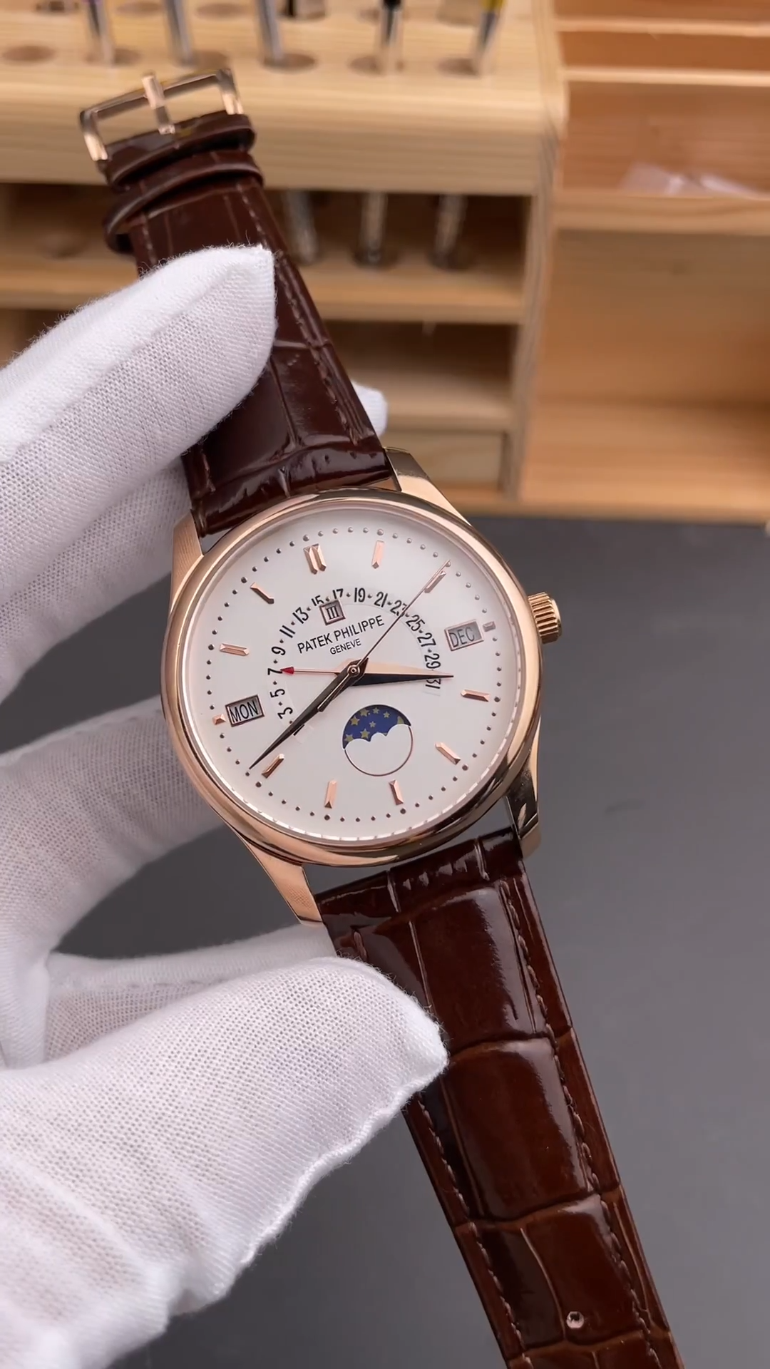 Replica Patek Philippe 5496R-001 Complications Rose Gold Watch