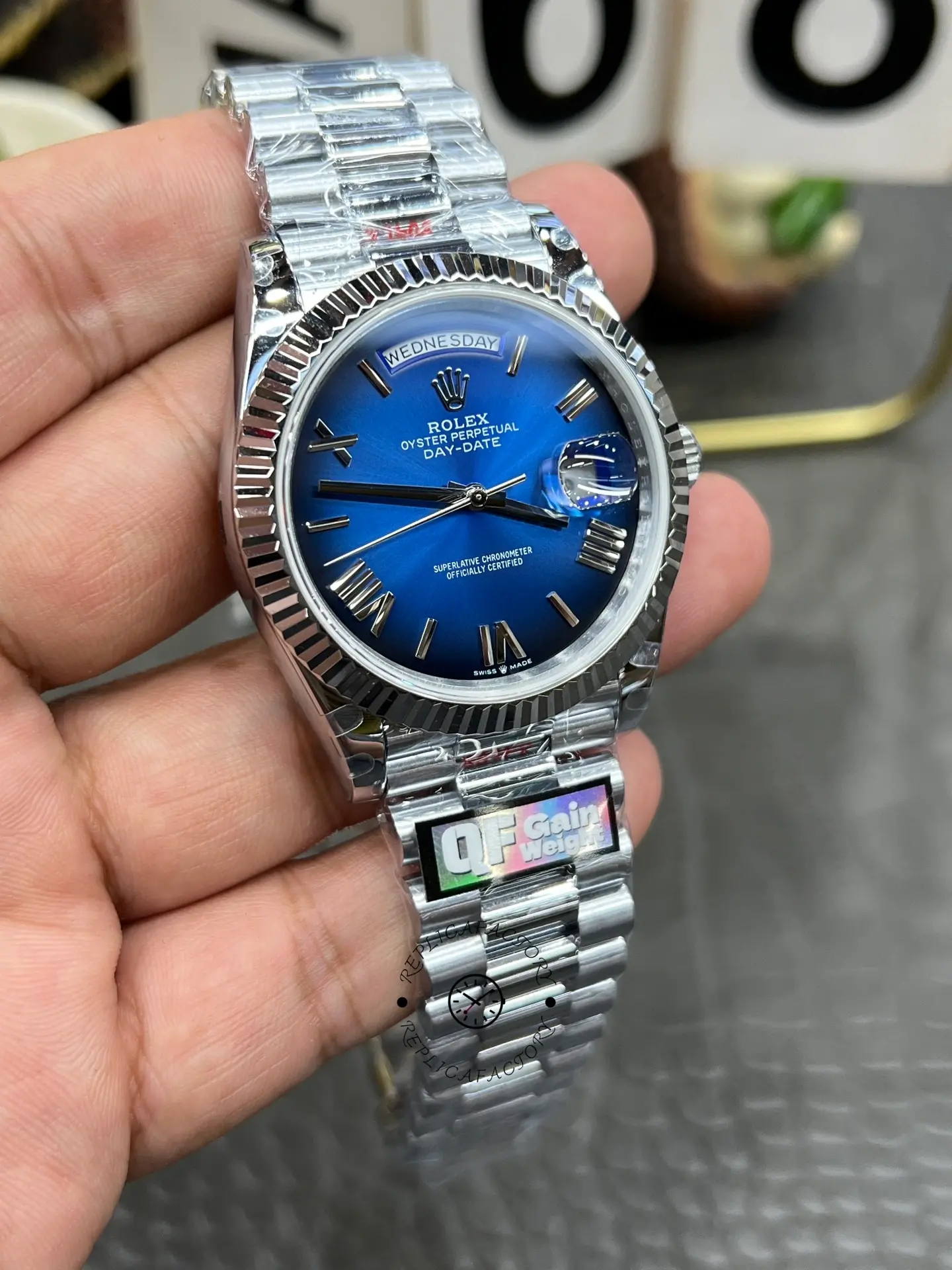 Rolex Day-Date 40MM White Gold 228239-0076 Blue Ombré Dial 1:1 Clone