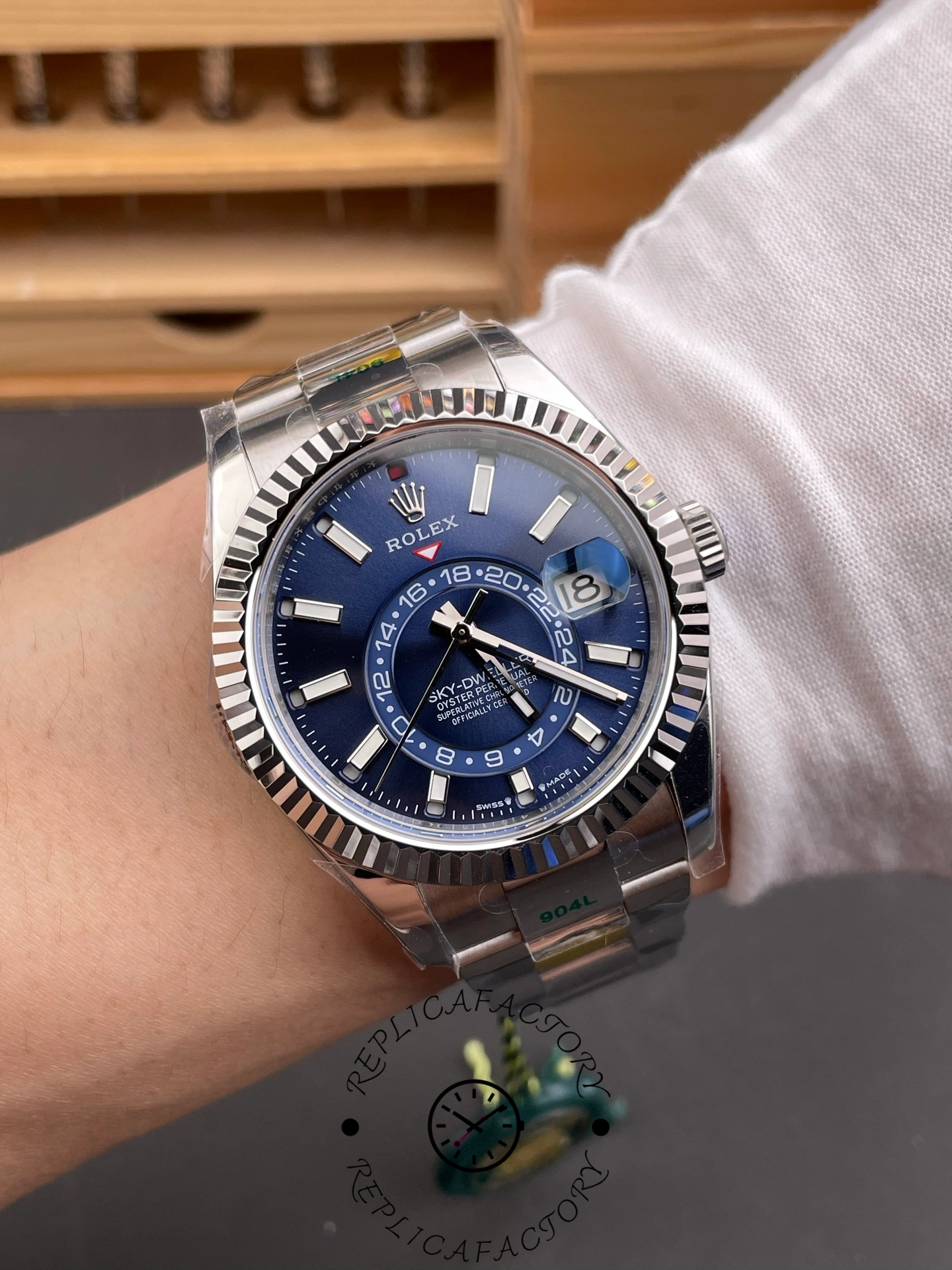 Rolex Sky-Dweller 42 m336934 0005 Stainless Steel Blue Dial Replica Watch