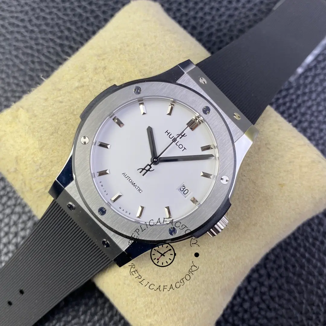 White dial Hublot Classic Fusion 511.CO.1181.RX on cushion, side-tilt profile view.