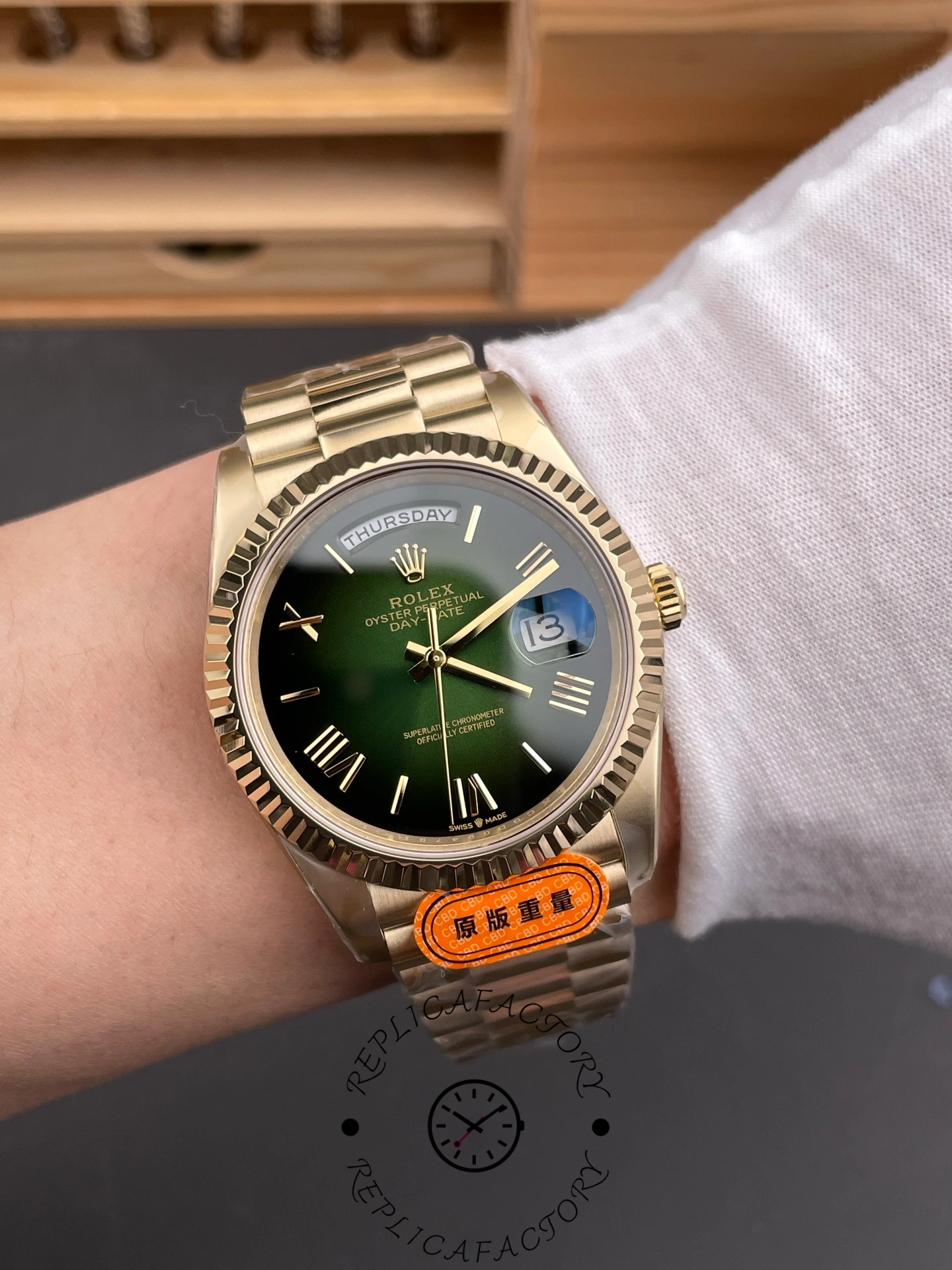 Rolex Day Date 40 Yellow Gold Green Ombre Dial M228238 0069 Replica