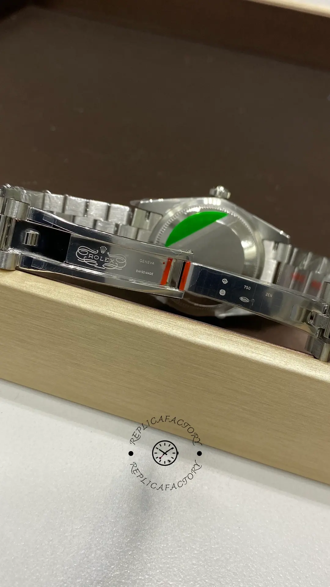 Rolex Datejust 31 White Gold Red Gradient Dial 278289RBR-0028 Replica