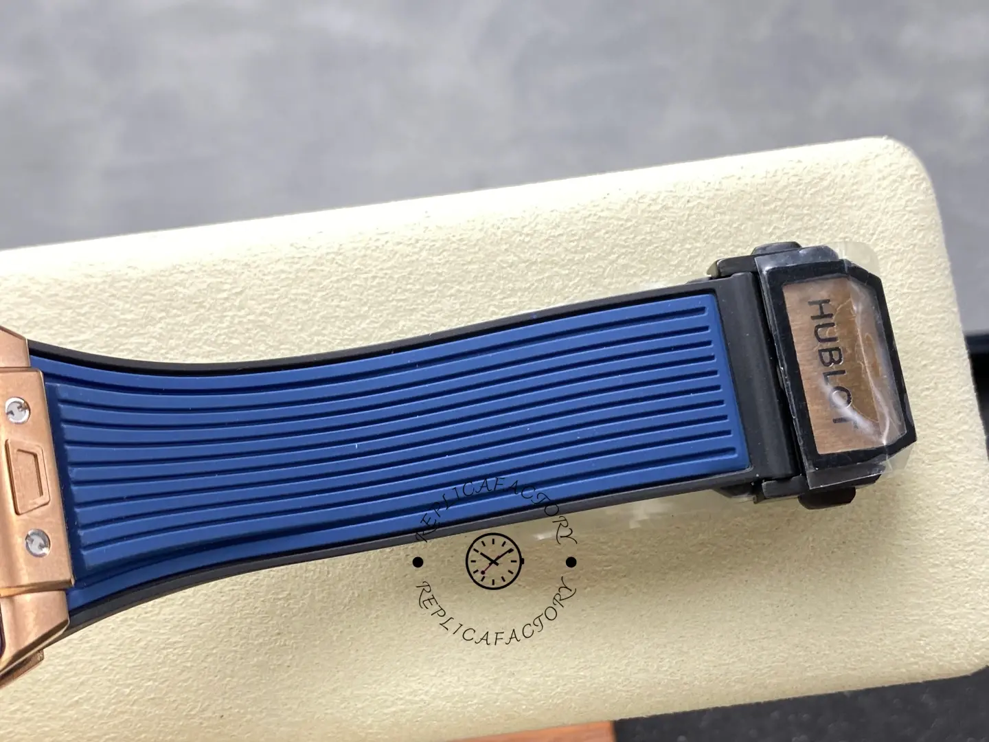 Hublot Spirit of Big Bang 642.OL.7180.RX King Gold Blue Two-Tone 1:1 Clone