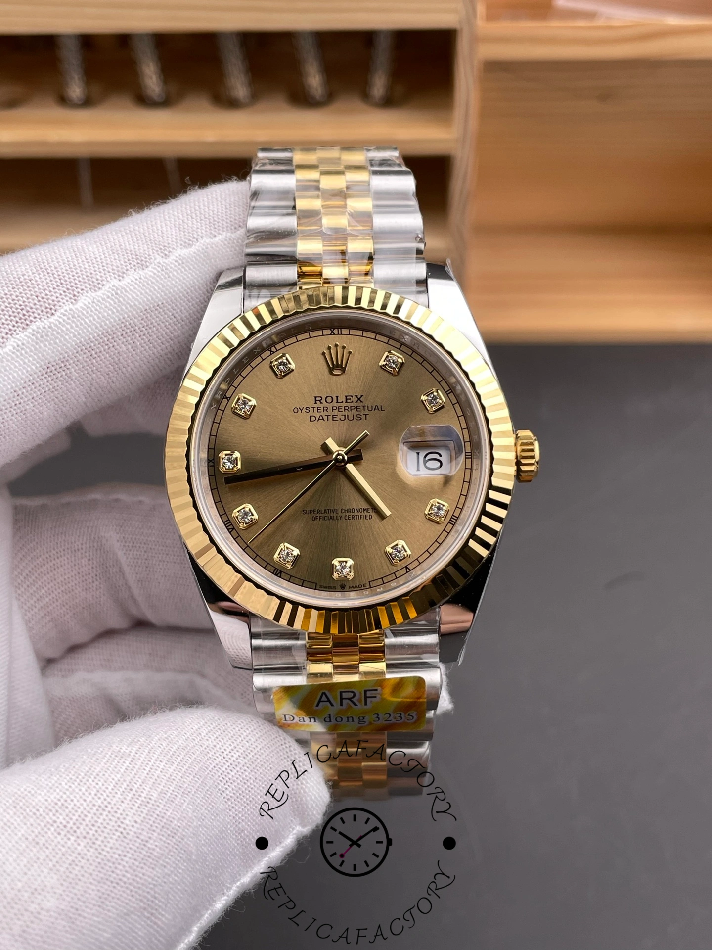 2022 Rolex Datejust Champagne Diamond Dial Two Tone M126333-0012 41mm Mens Replica Watch