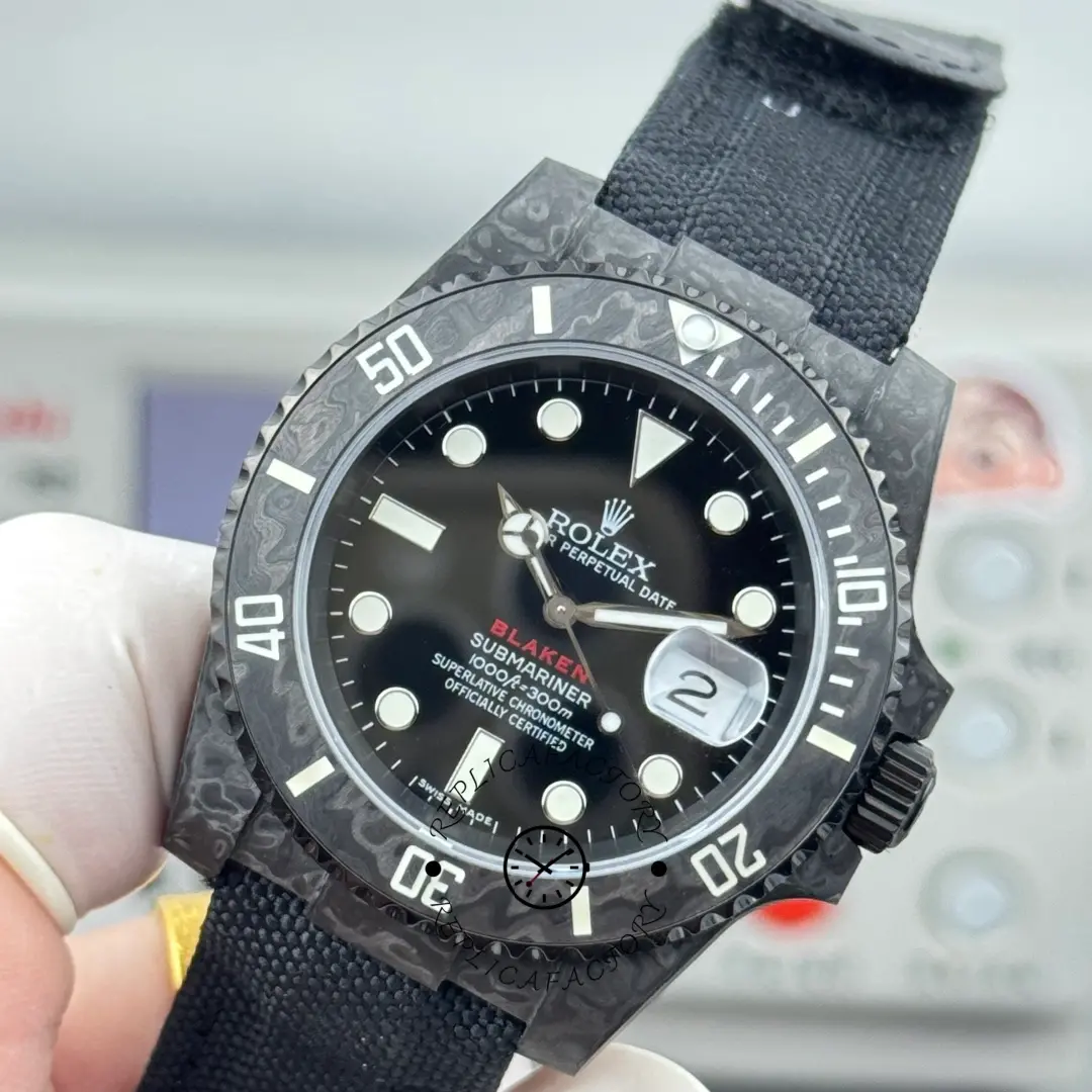 Rolex Submariner 116610 Replica Carbon Fiber Black Nylon Strap 40MM