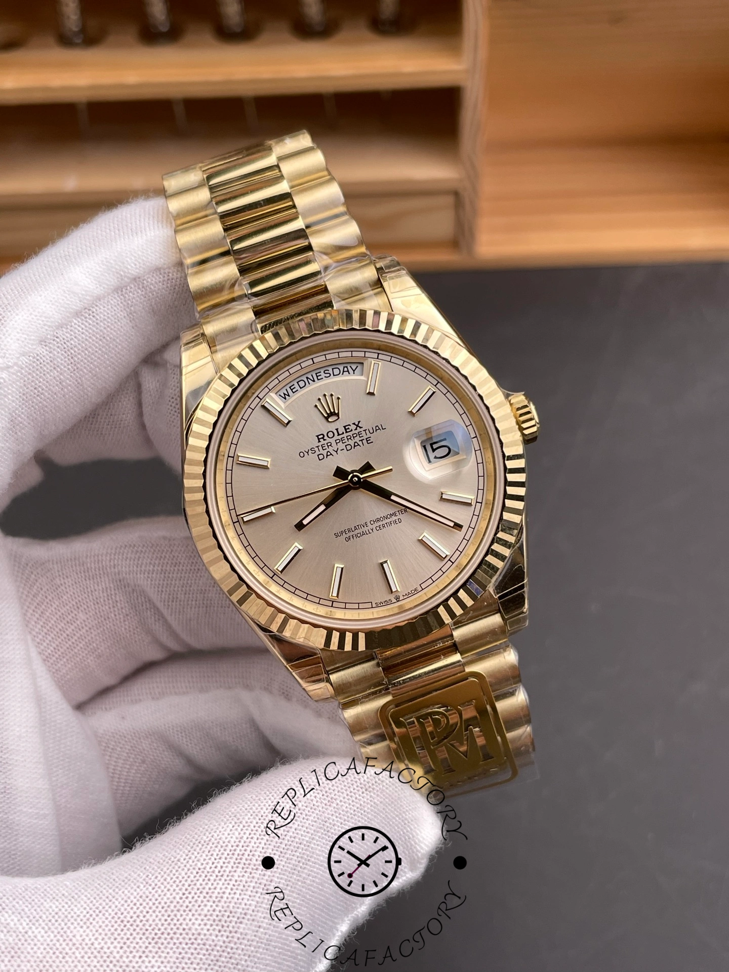 Rolex Day-Date 40 President 228238-0066 Silver Dial