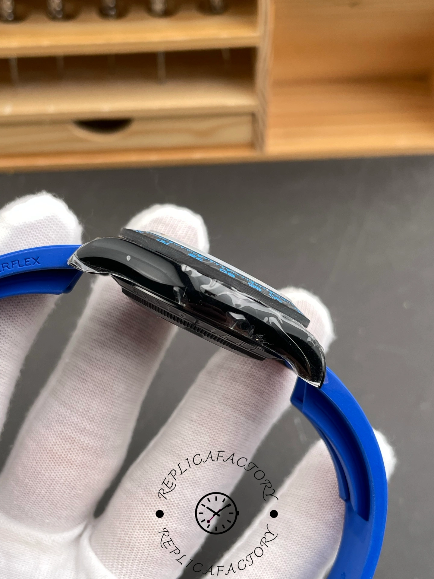 Rolex Cosmogrpah Daytona Blue Skeleton Carbon 40mm 116500LN