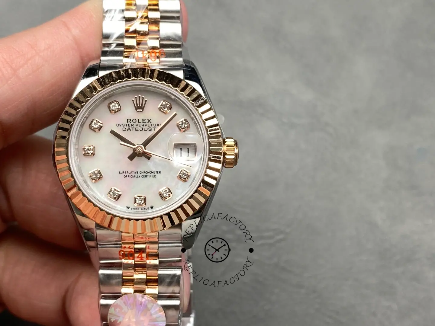 Rolex Datejust 28mm Stainless Steel and Everose Gold 279171 0013 Mop Diamond Jubilee