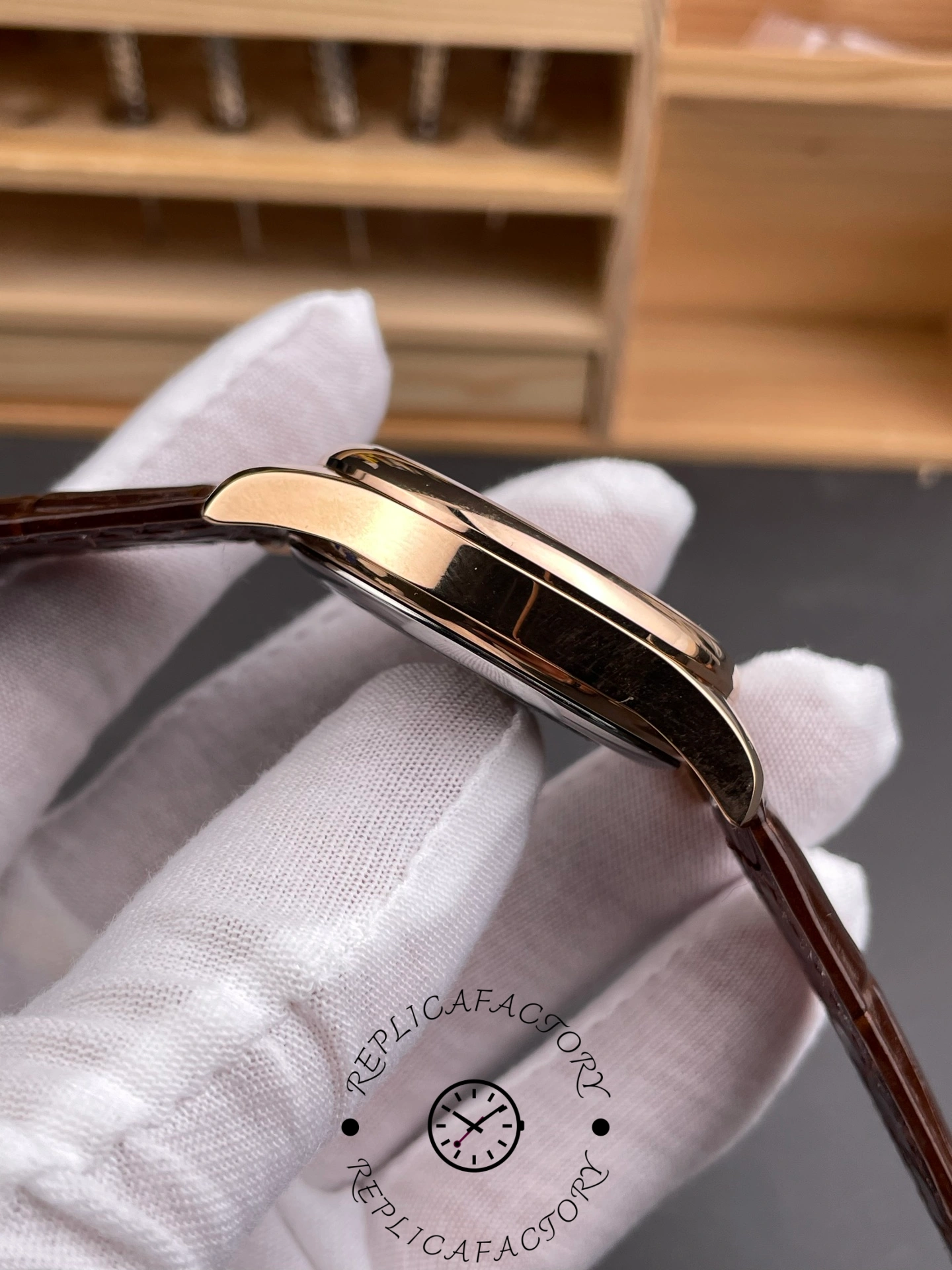 Replica Patek Philippe 5496R-001 Complications Rose Gold Watch
