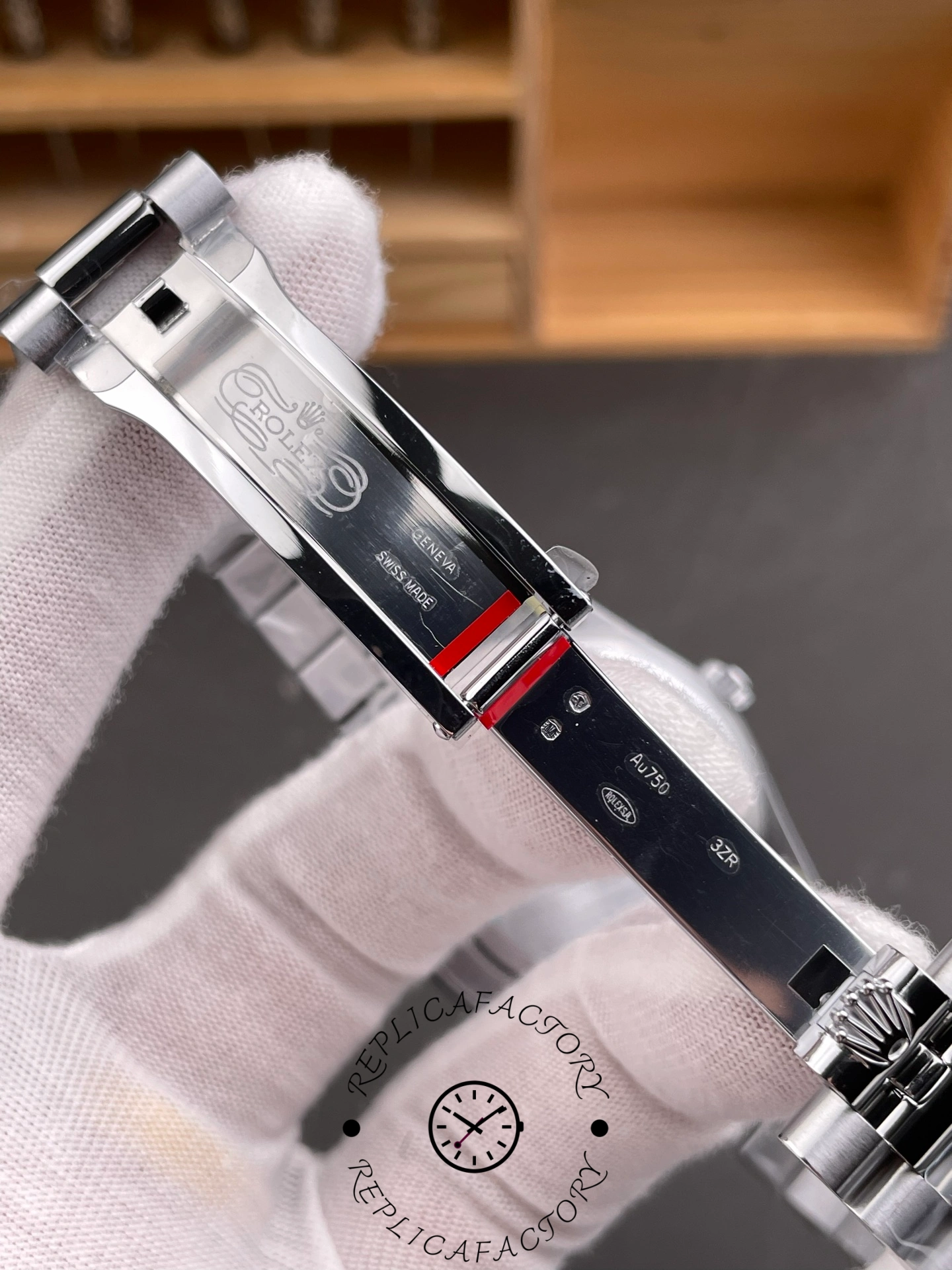 Rolex Day Date 40mm Platinum 228236 0006 Ice Blue Baguette