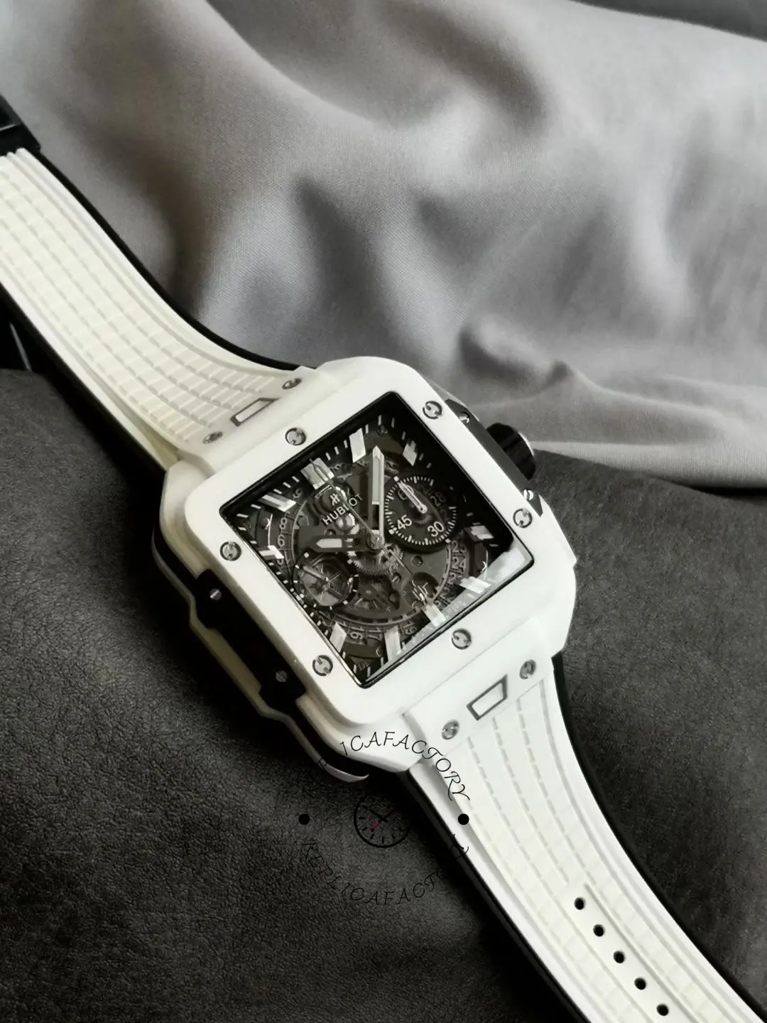 Hublot Spirit of Big Bang 821.HX.0170.RX 42mm Mens