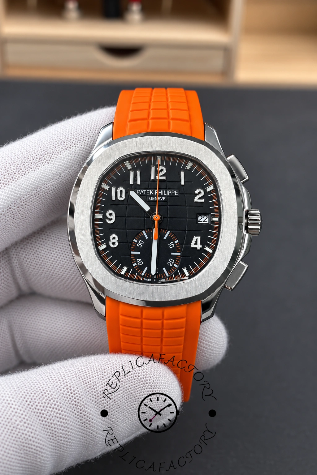 Replica Patek Philippe Aquanaut 5968A 001 Chronograph Orange Rubber 42mm