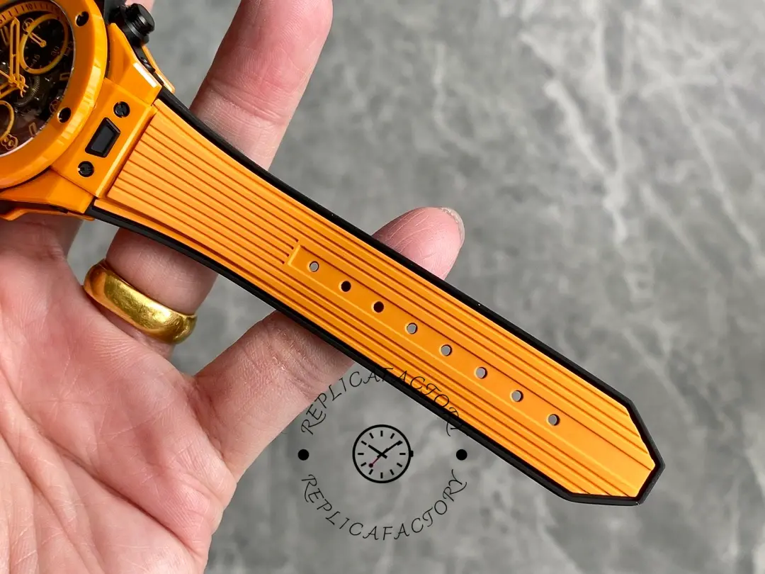 Hublot Big Bang Unico Orange Ceramic 42mm 441.CU.5910.RX